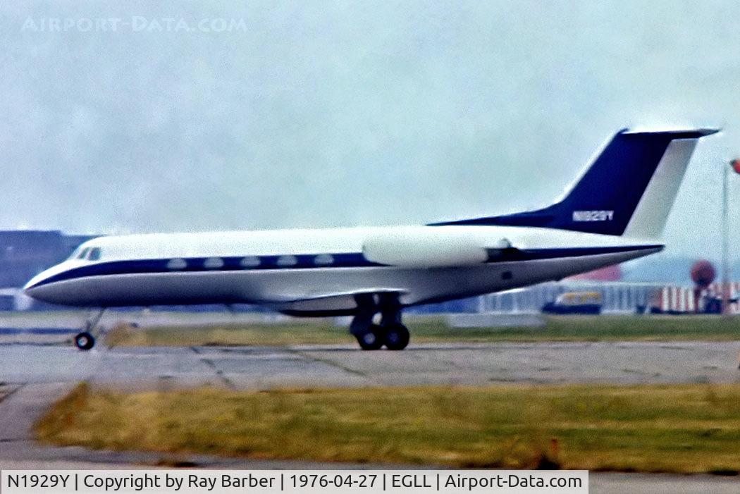 N1929Y, 1968 Grumman G-1159 Gulfstream II C/N 19, N1929Y   Gulfstream G2SP [19] Heathrow~G 27/04/1976. From a slide not the best of images