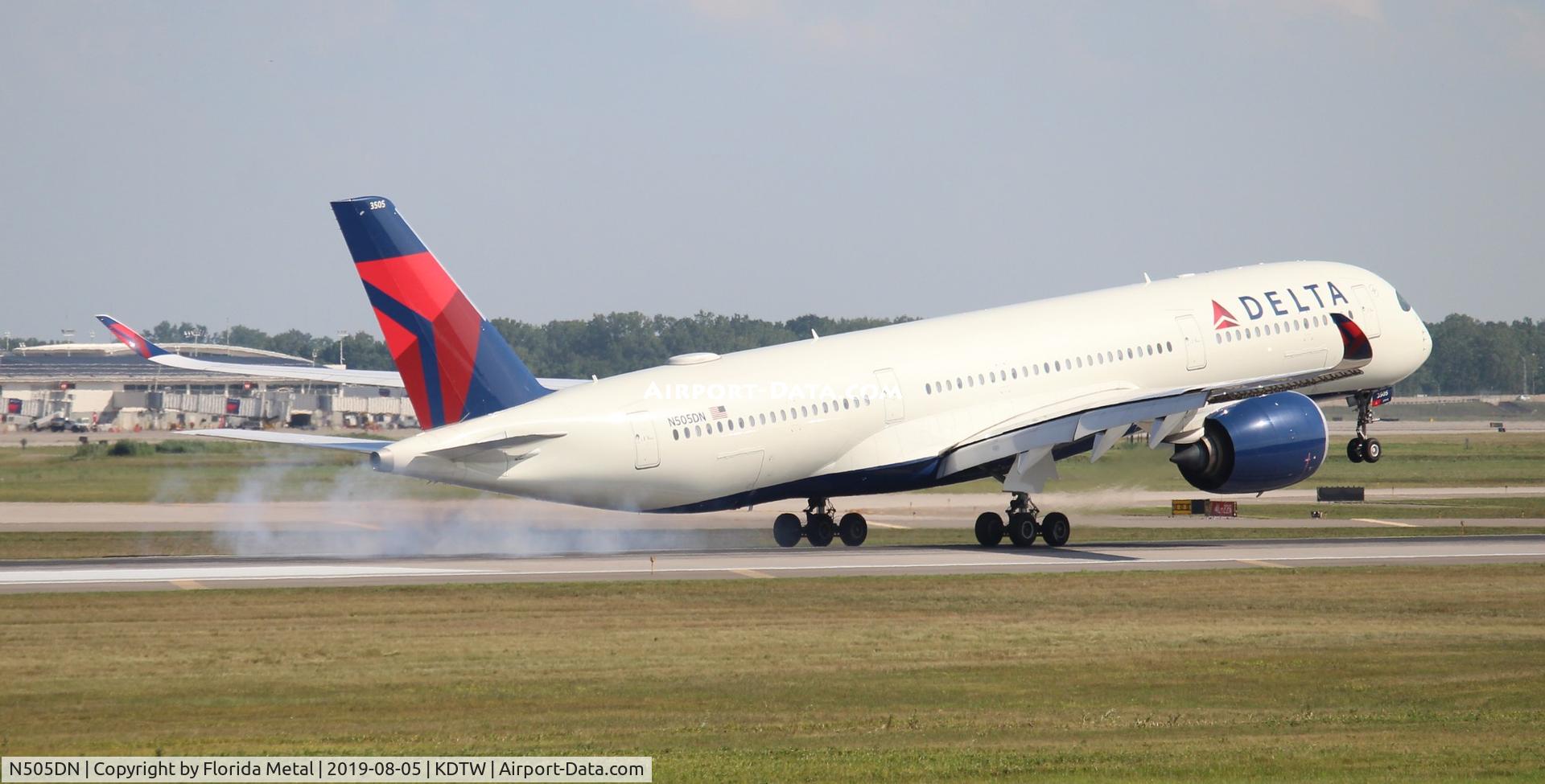 N505DN, 2017 Airbus A350-941 C/N 164, DTW 2019