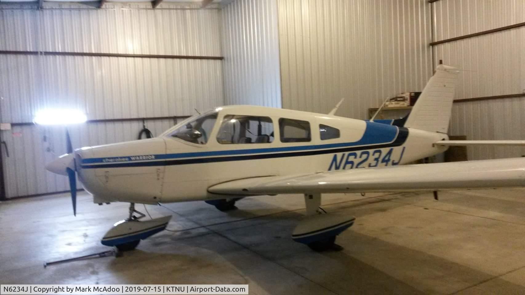 N6234J, 1976 Piper PA-28-151 C/N 28-7615339, Home field TNU . Fastest Warrior on the field.