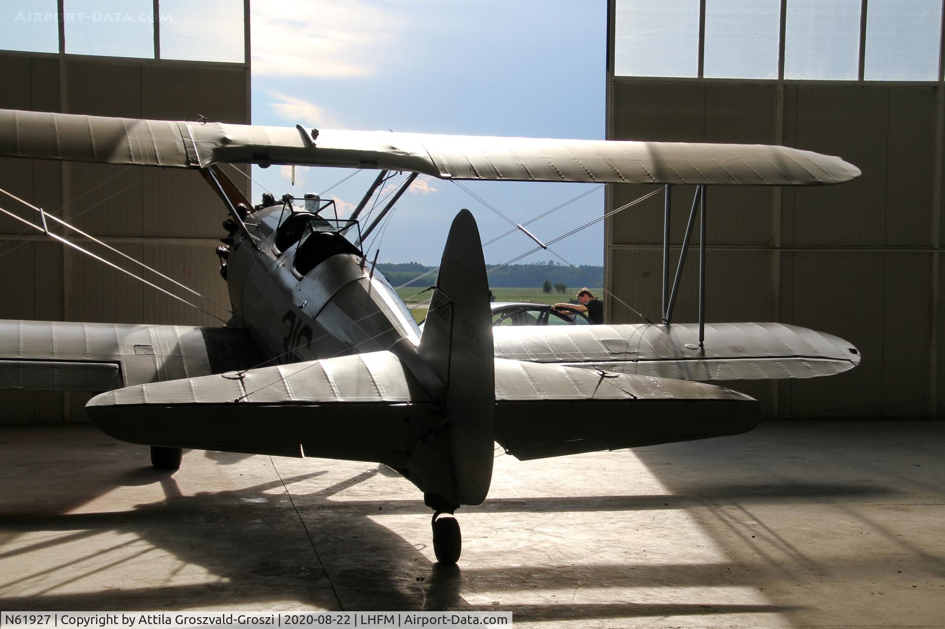 N61927, 1945 Boeing A75 C/N 75-148, LHFM - Fertöszentmiklós, MEIDL Airport, Hungary