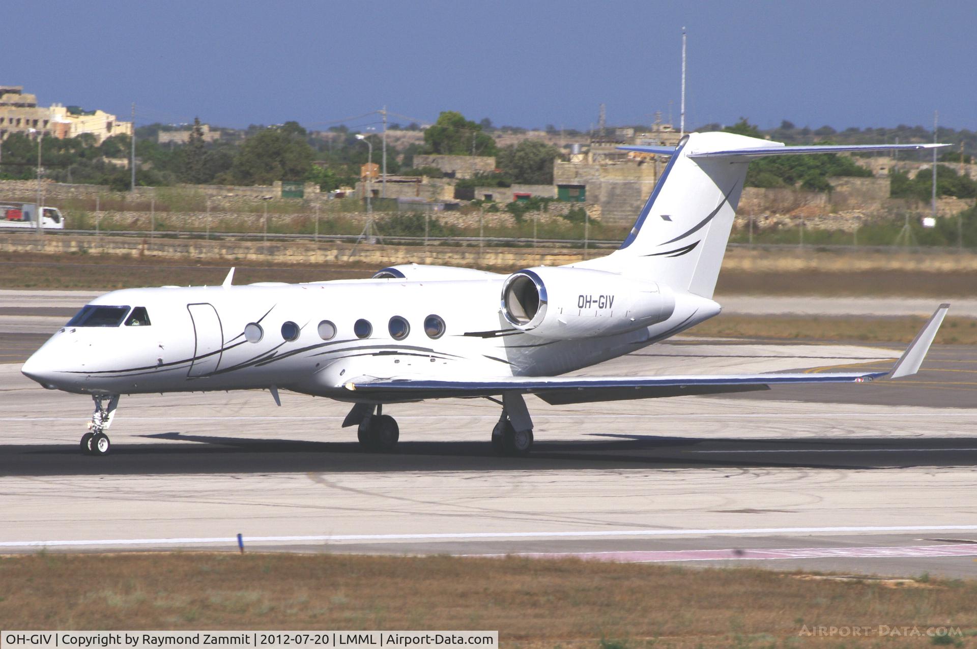 OH-GIV, 2011 Gulfstream Aerospace GIV-X (G450) C/N 4243, Gulfstream G450 OH-GIV