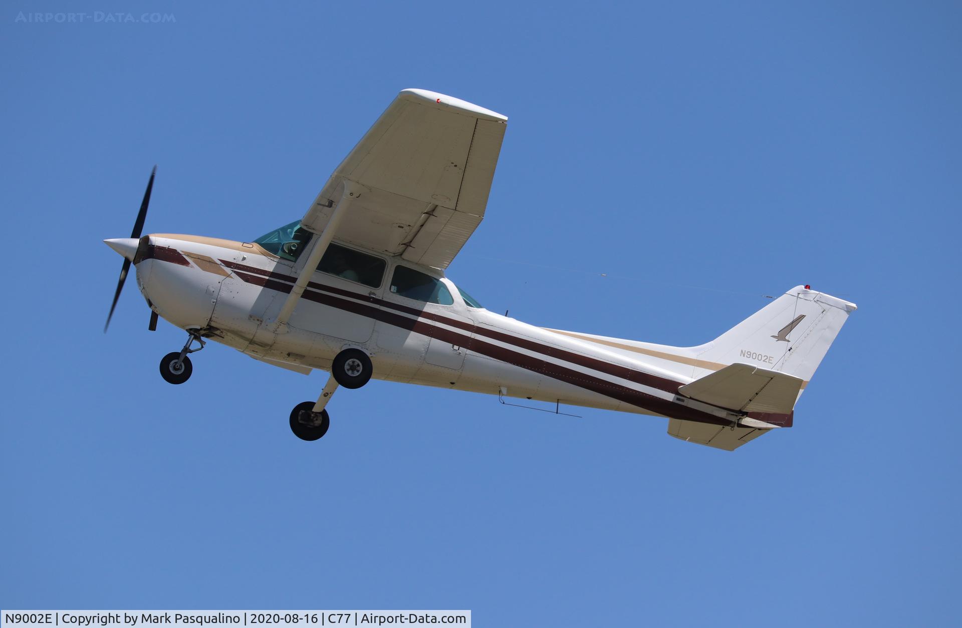 N9002E, 1979 Cessna 172N C/N 17272214, Cessna 172N
