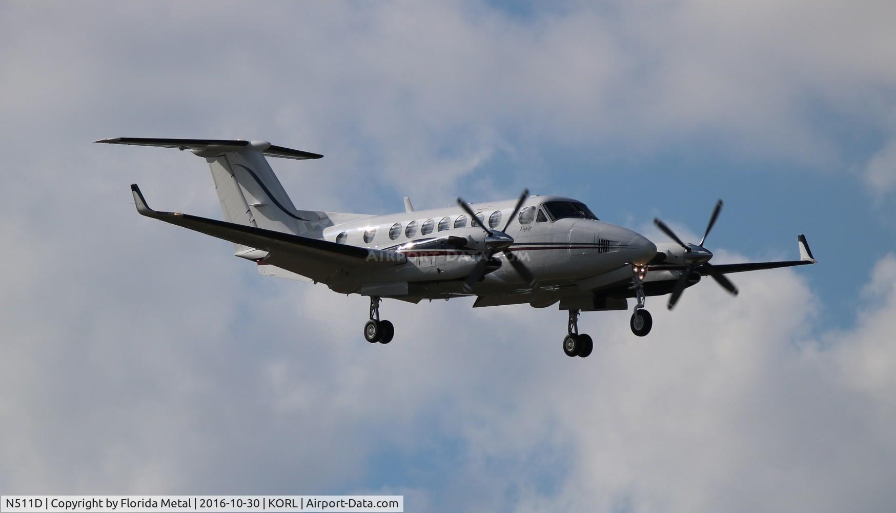 N511D, 1997 Raytheon King Air 350 (B300) C/N FL-172, NBAA 2016
