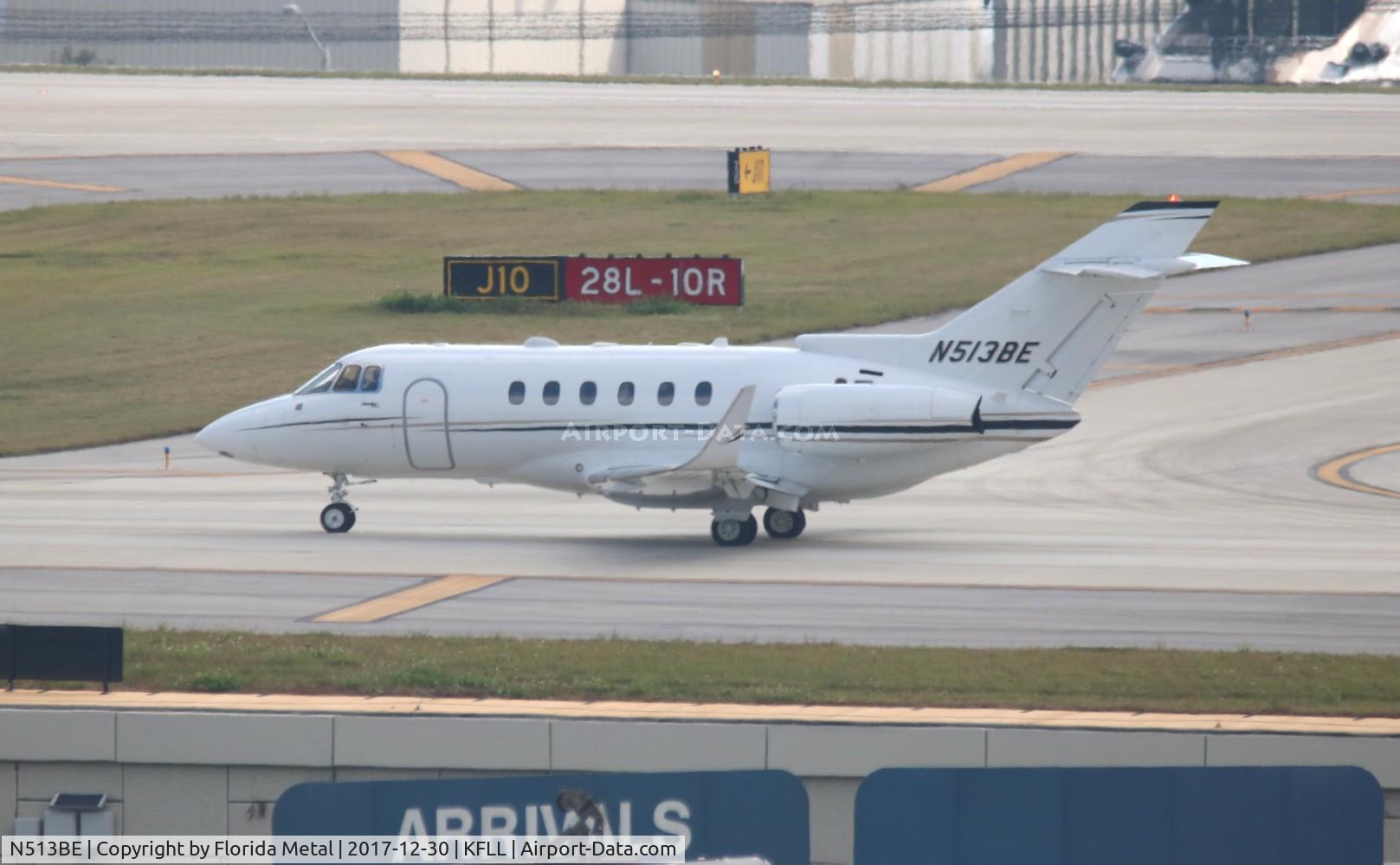 N513BE, 2000 Raytheon Hawker 800XP C/N 258471, FLL 2017