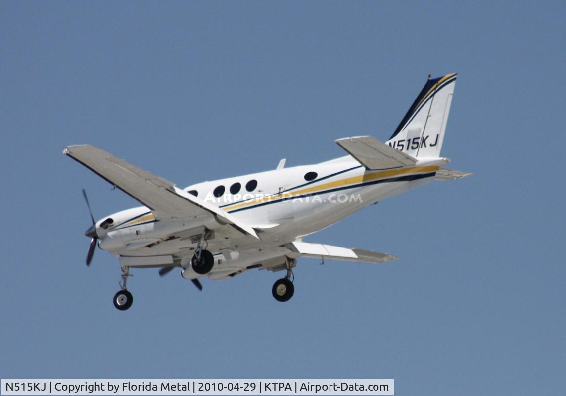 N515KJ, 1972 Beech C90 King Air C/N LJ-566, TPA 2010
