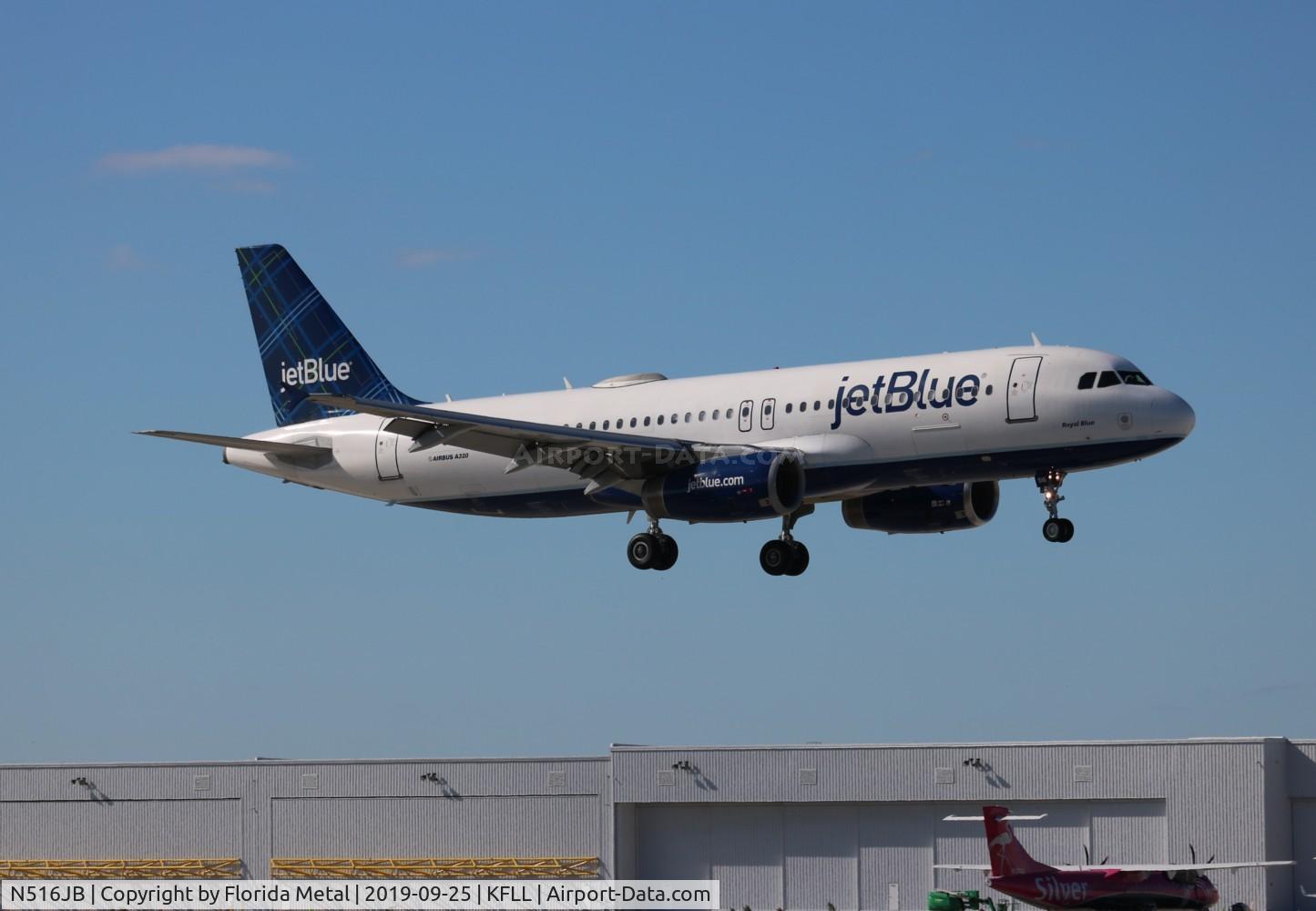 N516JB, 2000 Airbus A320-232 C/N 1302, FLL 2019