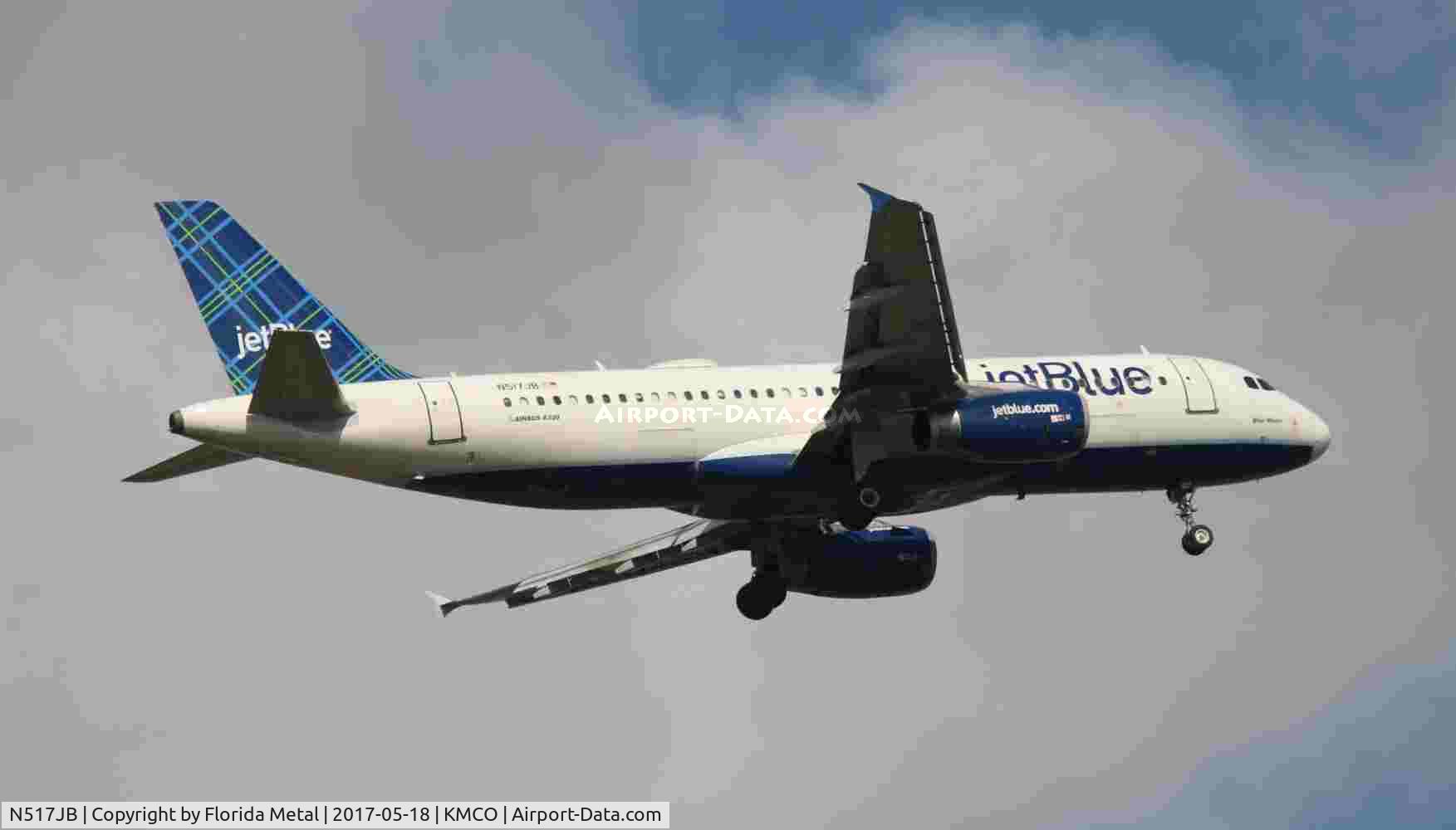 N517JB, 2000 Airbus A320-232 C/N 1327, MCO 2017