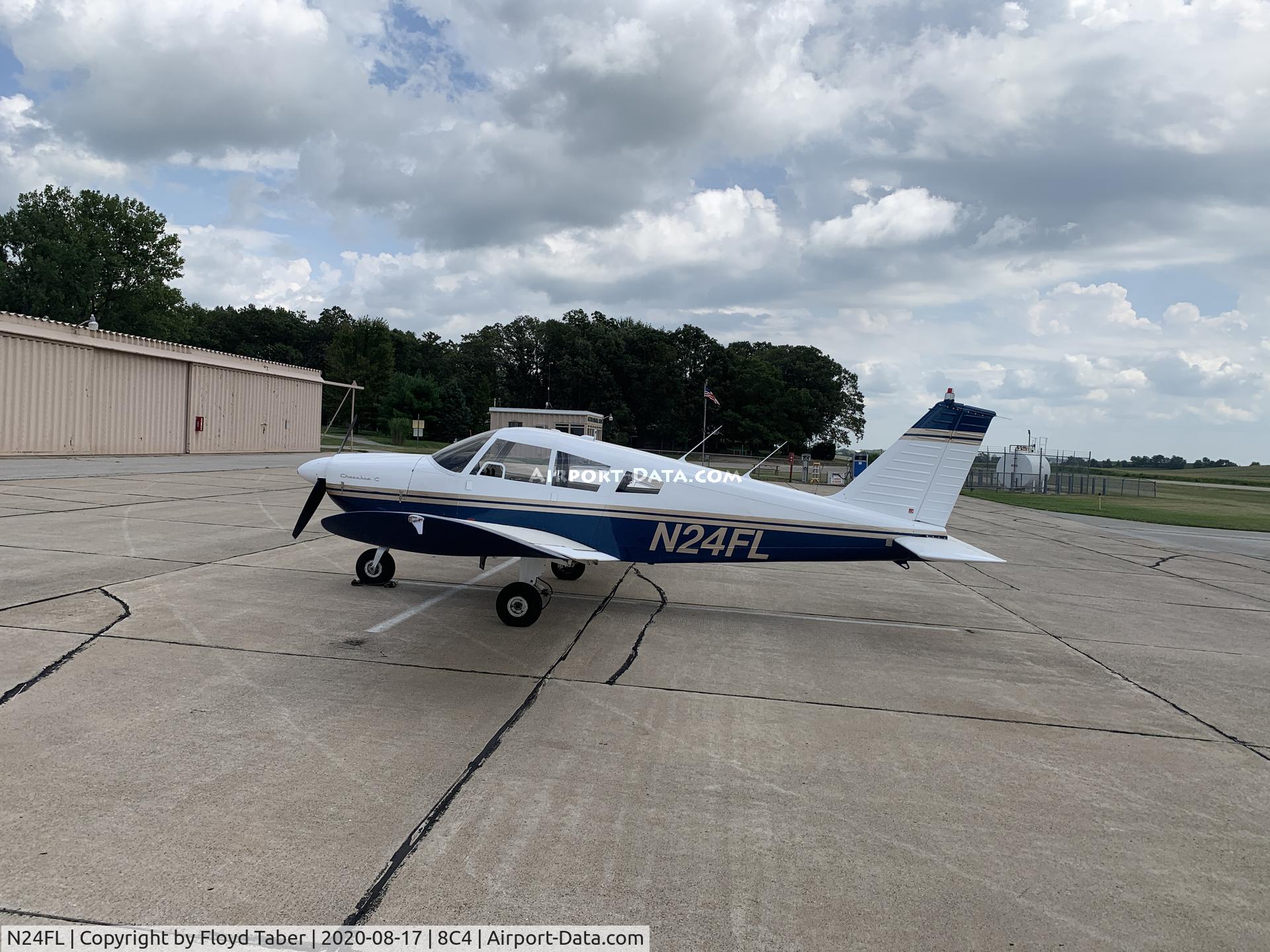N24FL, 1964 Piper PA-28-180 C/N 28-1790, On the ramp 