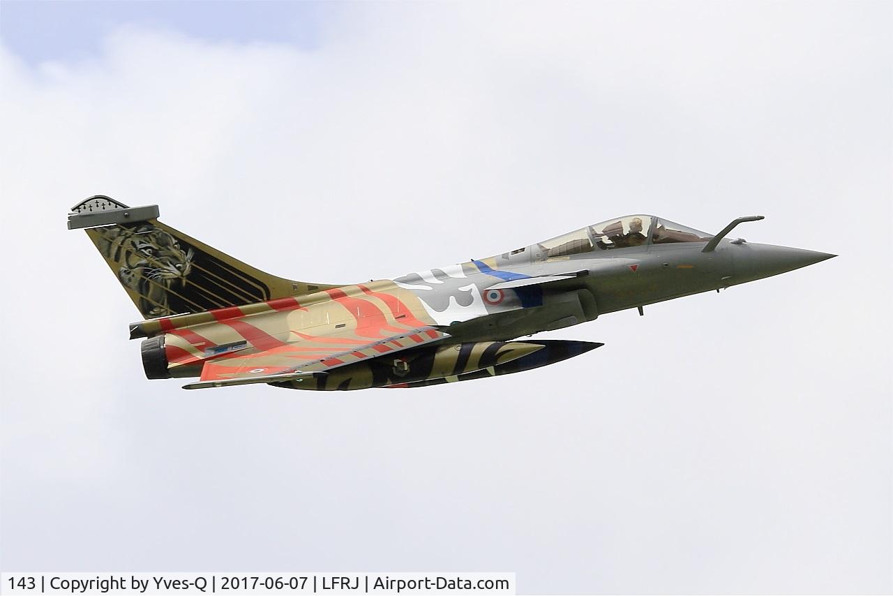 143, 2013 Dassault Rafale C C/N 143, Dassault Rafale C, Take off rwy 26, Landivisiau Naval Air Base (LFRJ) Tiger Meet 2017