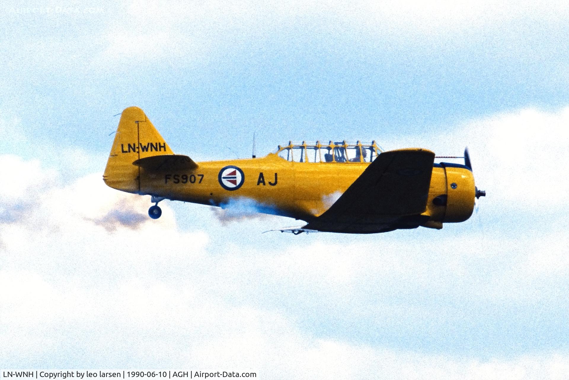 LN-WNH, 1941 North American AT-6D Harvard III C/N 88-14552 (41-33854), Ængelholm 10.6.1990