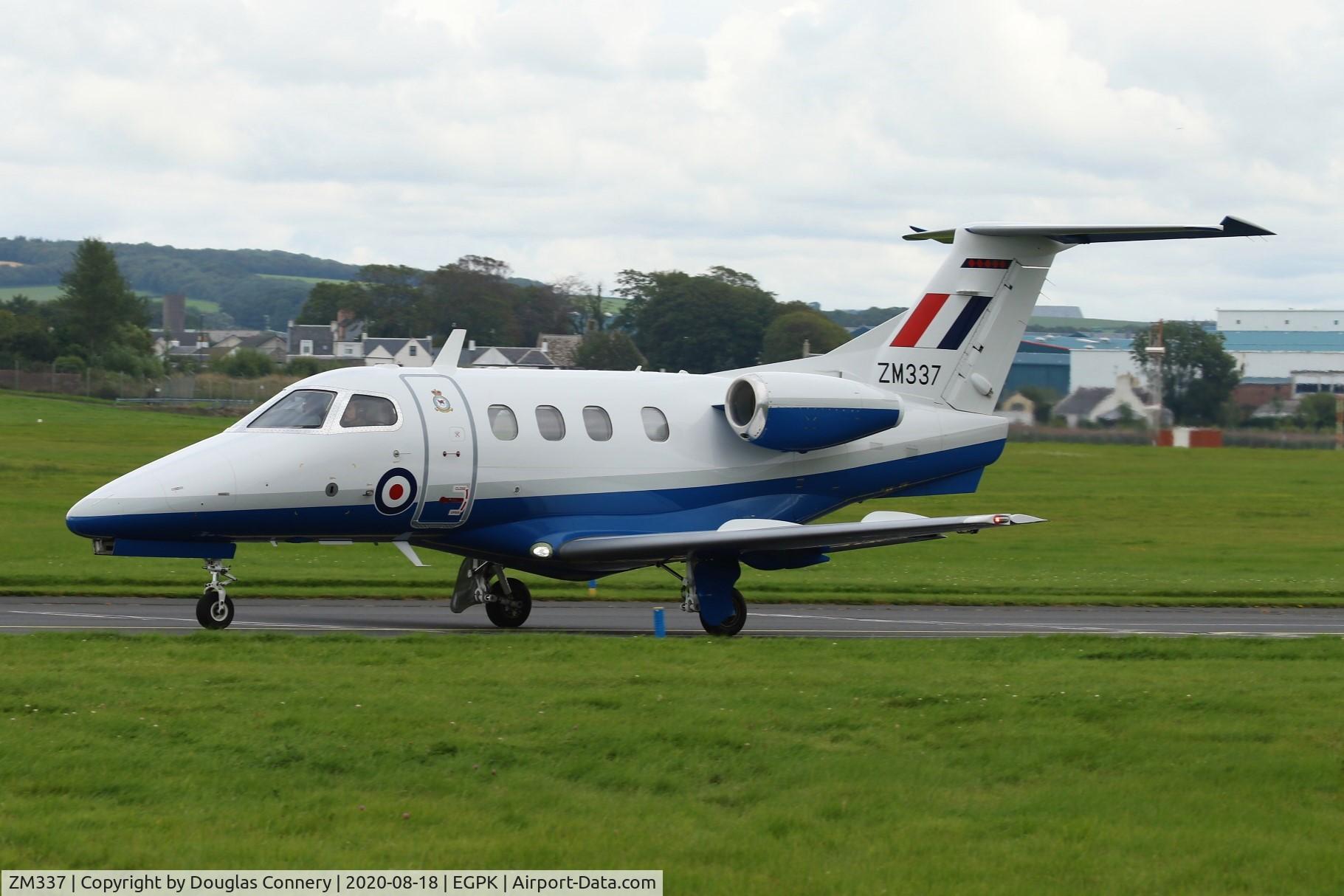 ZM337, 2017 Embraer EMB-500 Phenom 100 C/N 50000386, Taxiing for departure at Prestwick C/S CWL 48