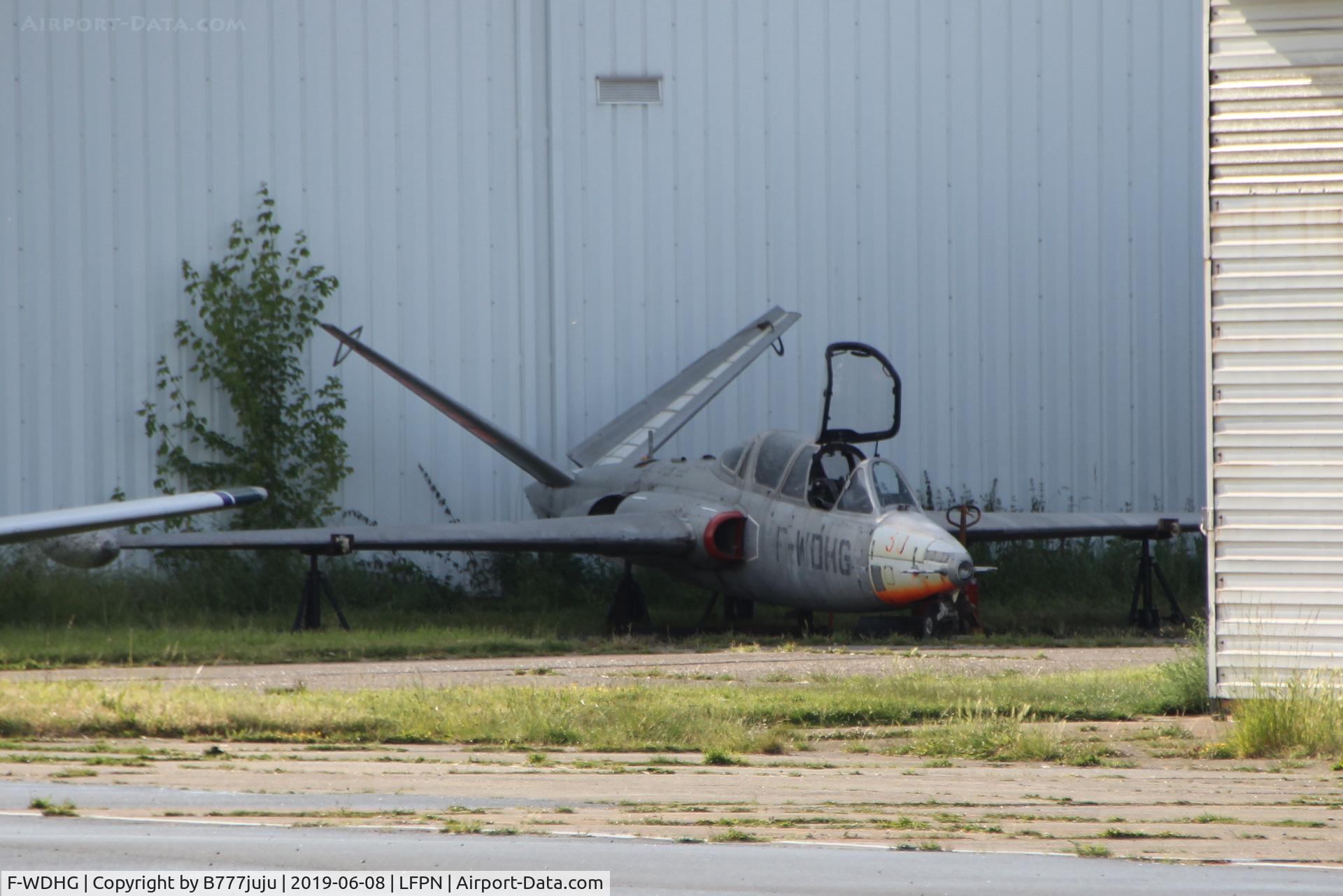 F-WDHG, Fouga CM-170 Magister C/N 30, at  Toussus