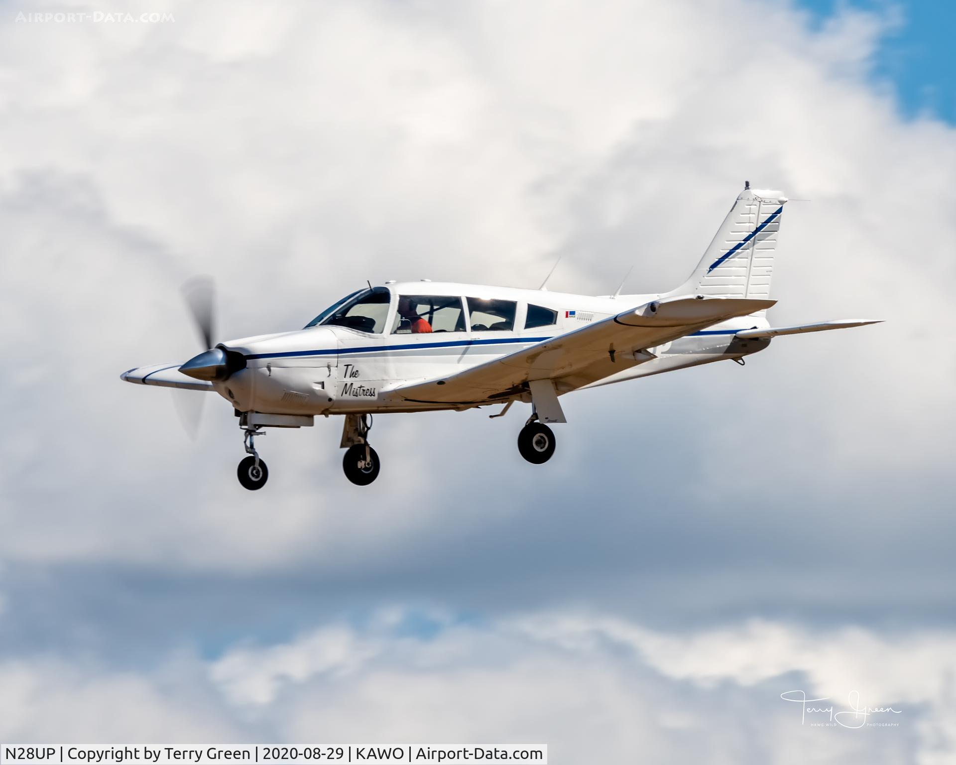 N28UP, 1973 Piper PA-28R-200 C/N 28R7335386, KAWO