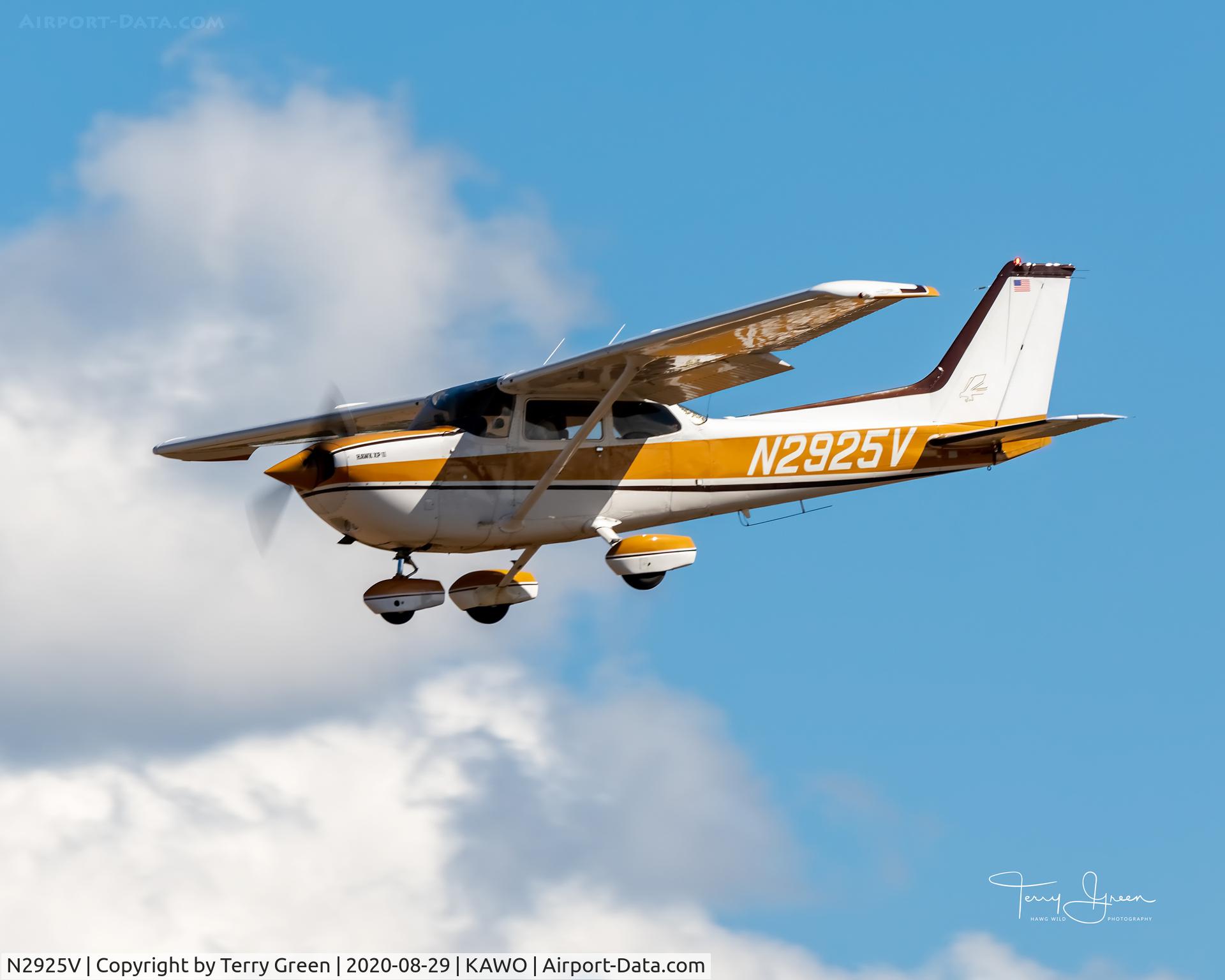 N2925V, 1977 Cessna R172K Hawk XP C/N R1722234, KAWO