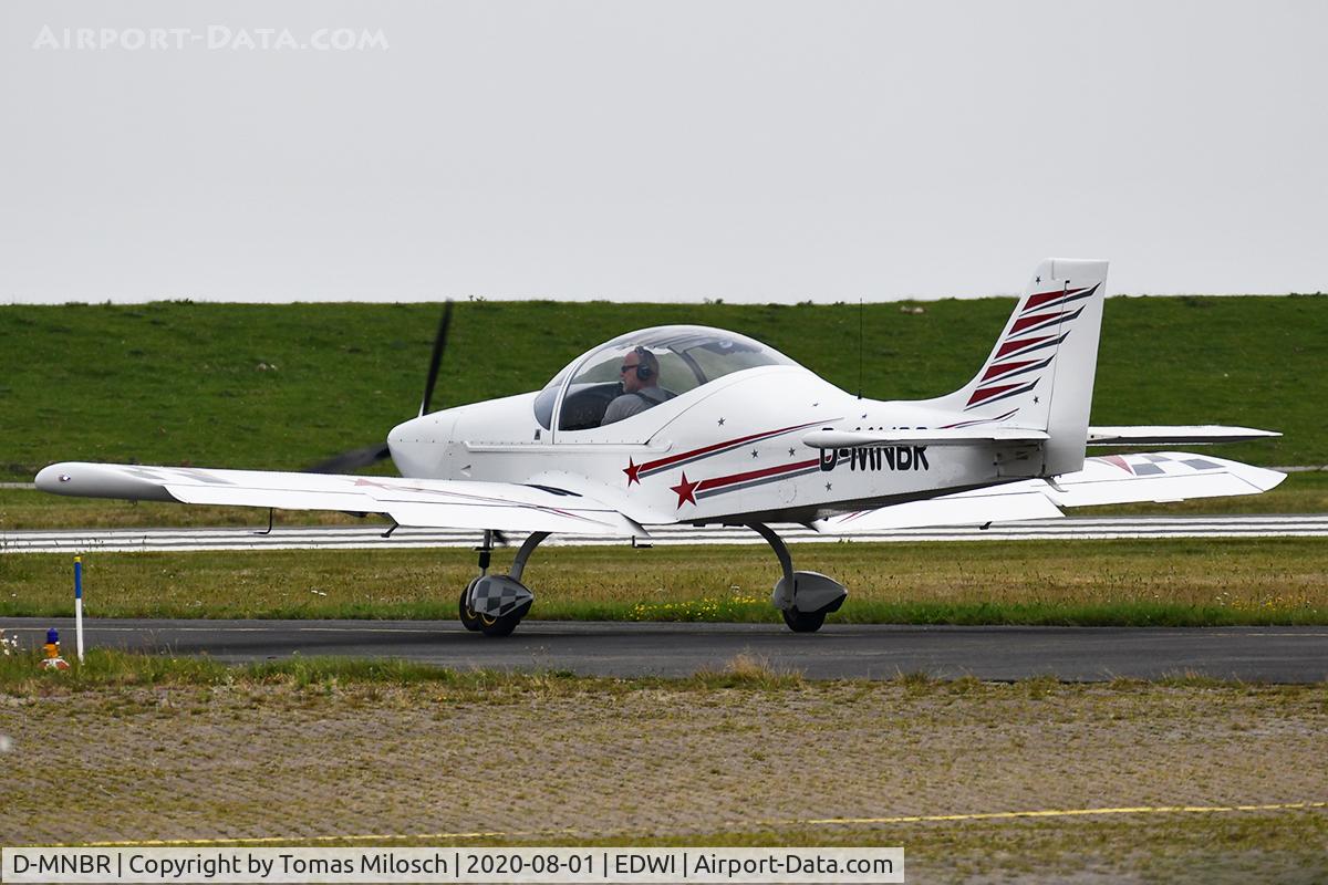 D-MNBR, Breezer B400 C/N 103, Wilhelmshaven Mariensiel (WVN/EDWI)