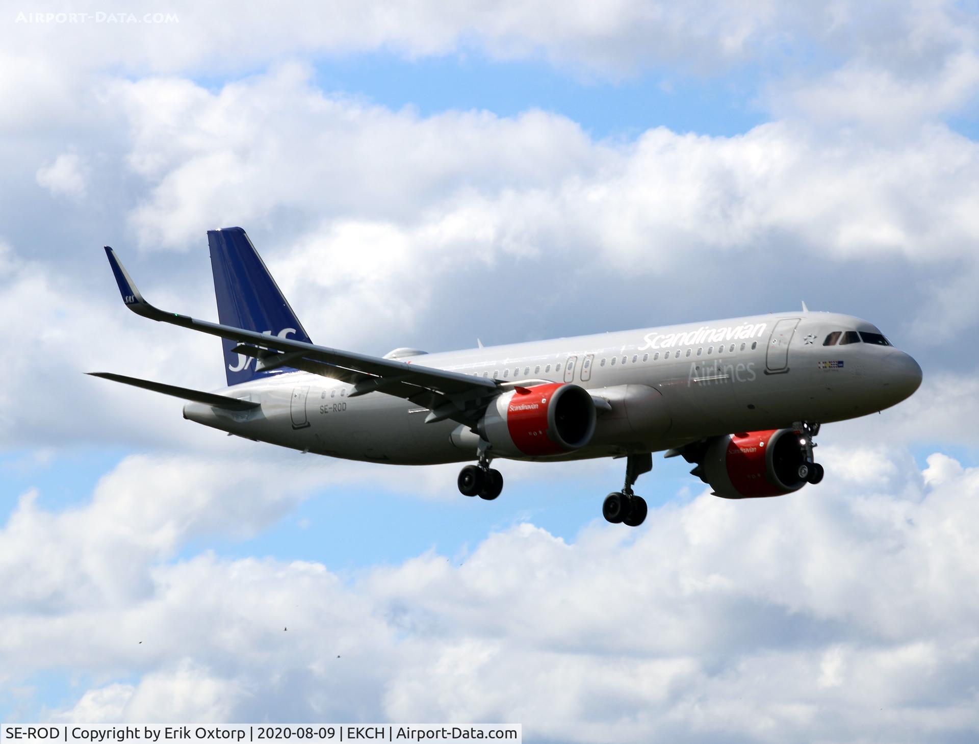 SE-ROD, 2017 Airbus A320-251N C/N 7755, SE-ROD landing rw 04R