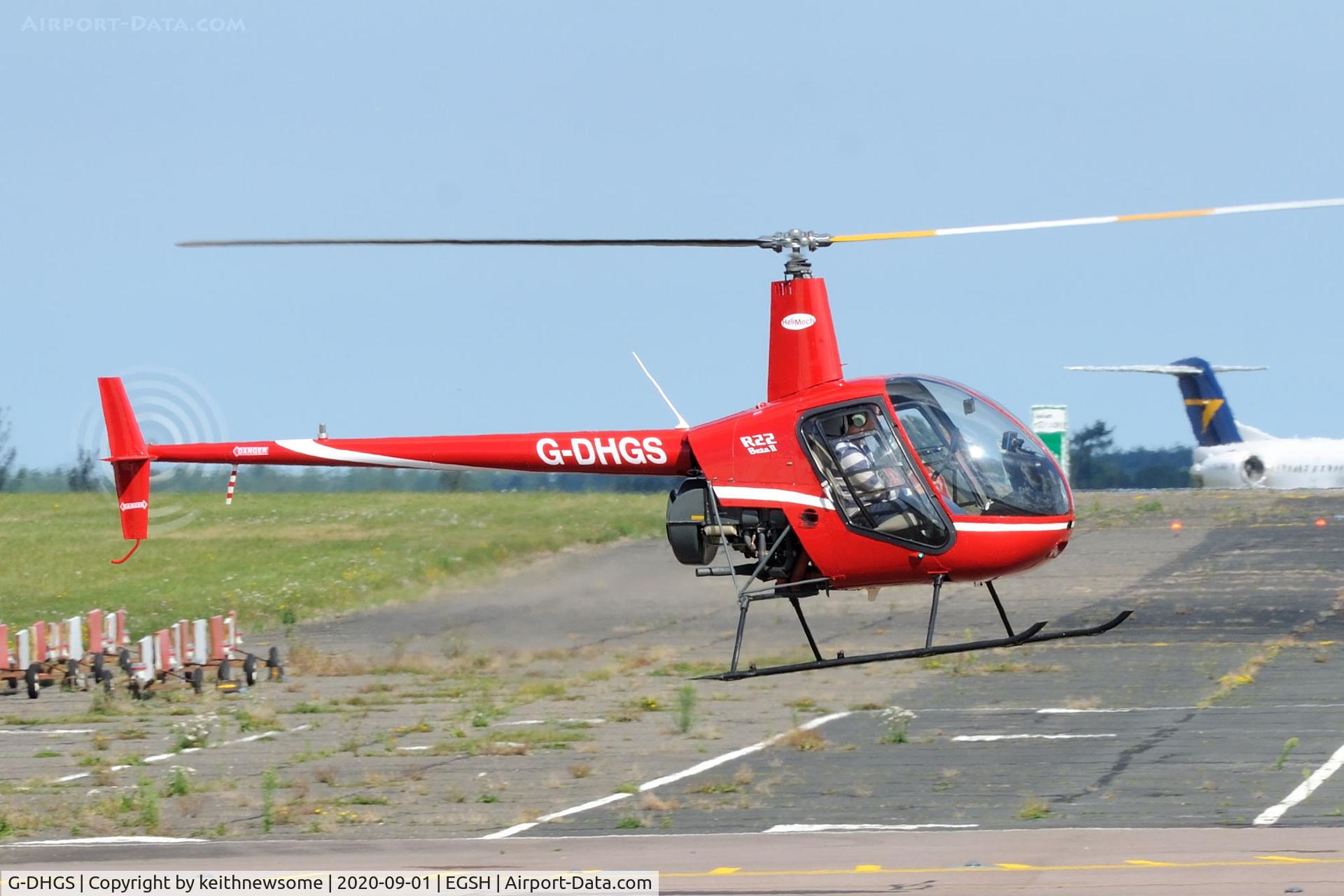 G-DHGS, 1996 Robinson R22 Beta C/N 2592, Leaving Norwich.