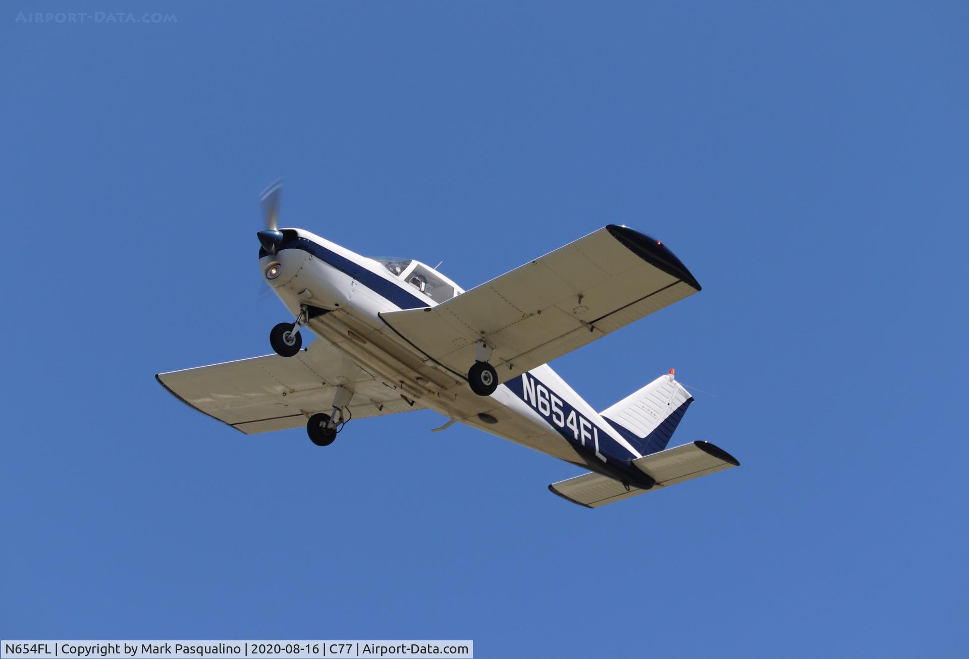 N654FL, 1971 Piper PA-28-140 C/N 28-7125569, Piper PA-28-140