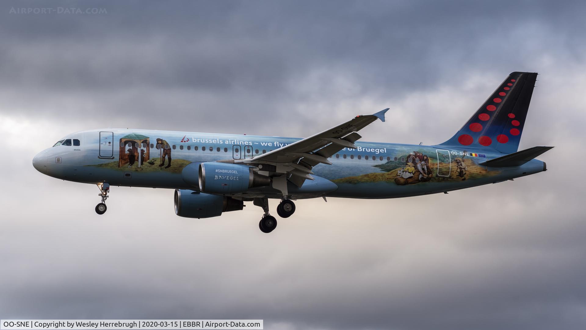 OO-SNE, 2010 Airbus A320-214 C/N 4243, A320 Brussels Airlines