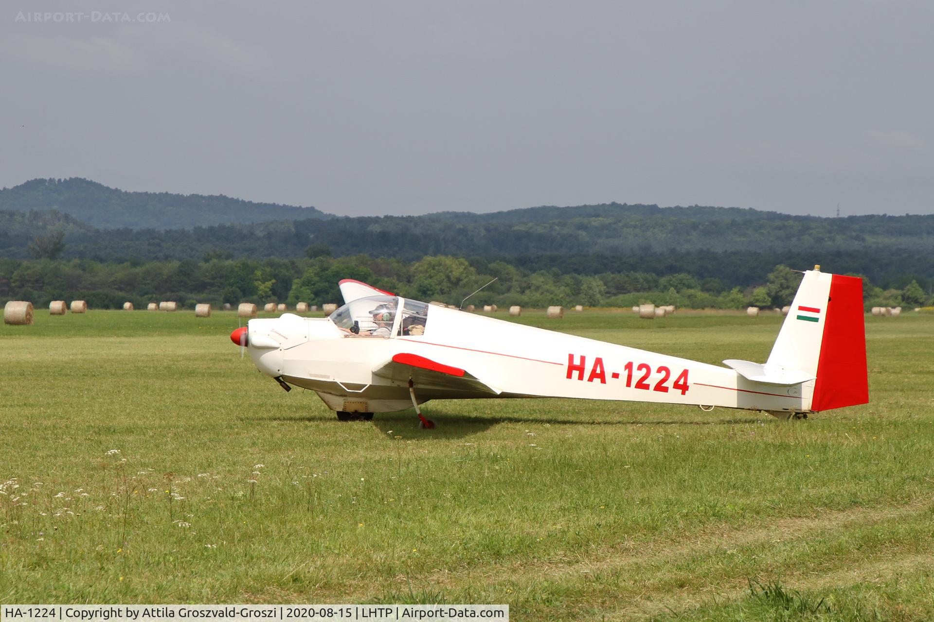 HA-1224, 1971 Scheibe SF-25D Falke C/N 4817D, LHTP - Tapolca Airport, Hungary
