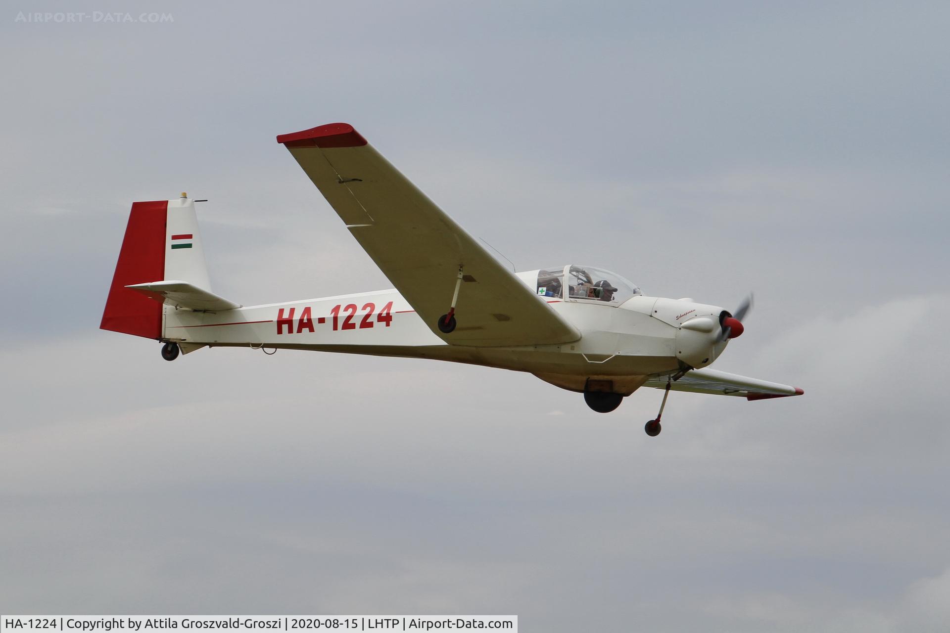 HA-1224, 1971 Scheibe SF-25D Falke C/N 4817D, LHTP - Tapolca Airport, Hungary