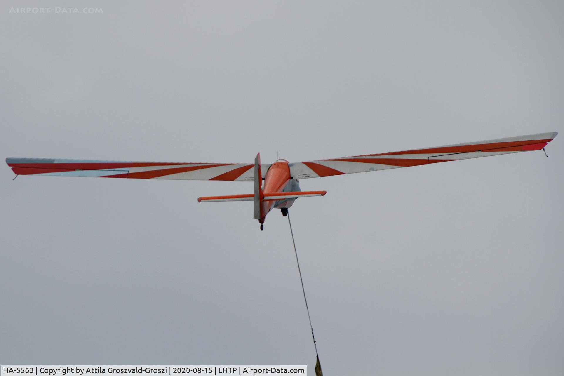HA-5563, 1989 Rubik R-26SU Góbé 82 C/N AA800065, LHTP - Tapolca Airport, Hungary