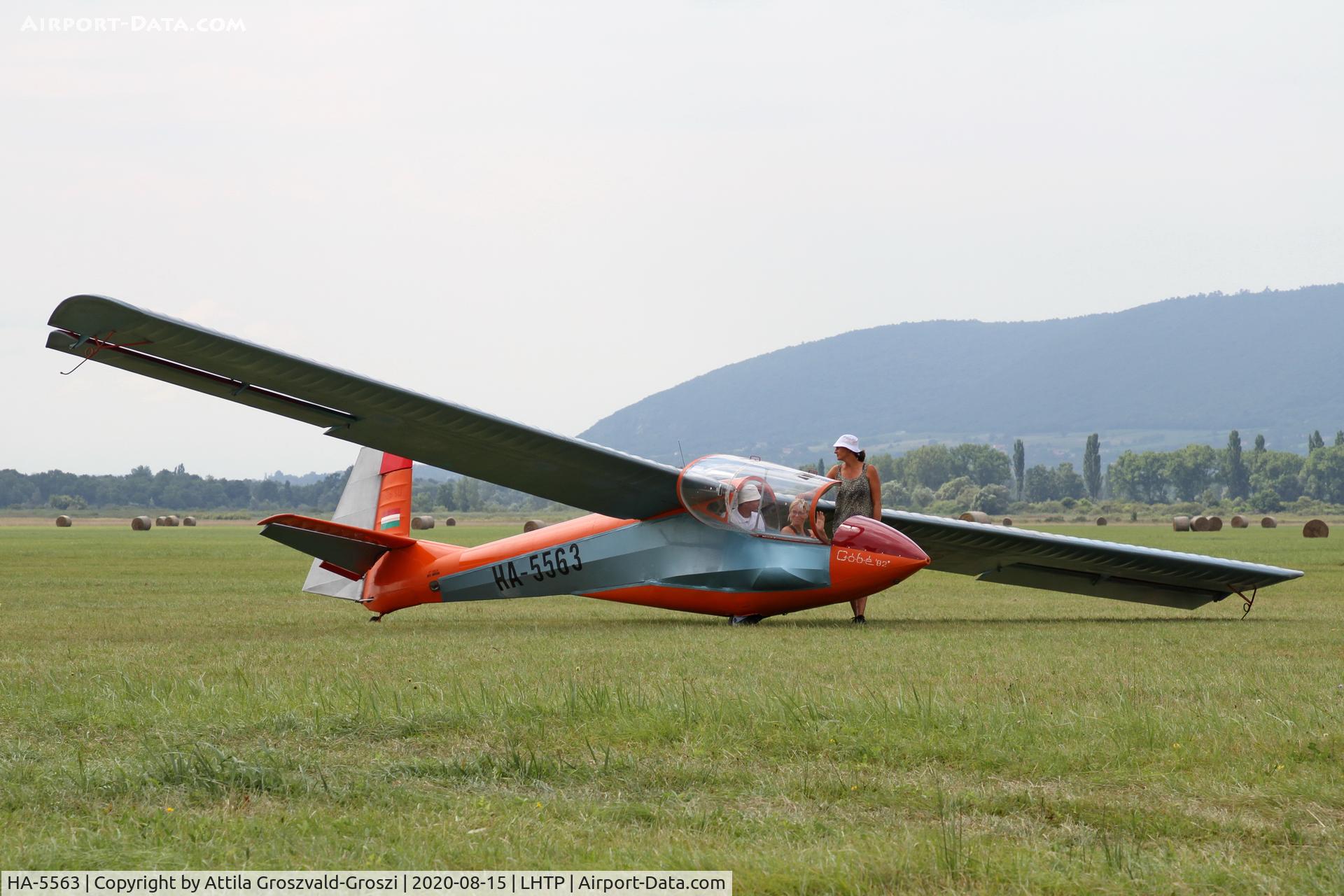 HA-5563, 1989 Rubik R-26SU Góbé 82 C/N AA800065, LHTP - Tapolca Airport, Hungary