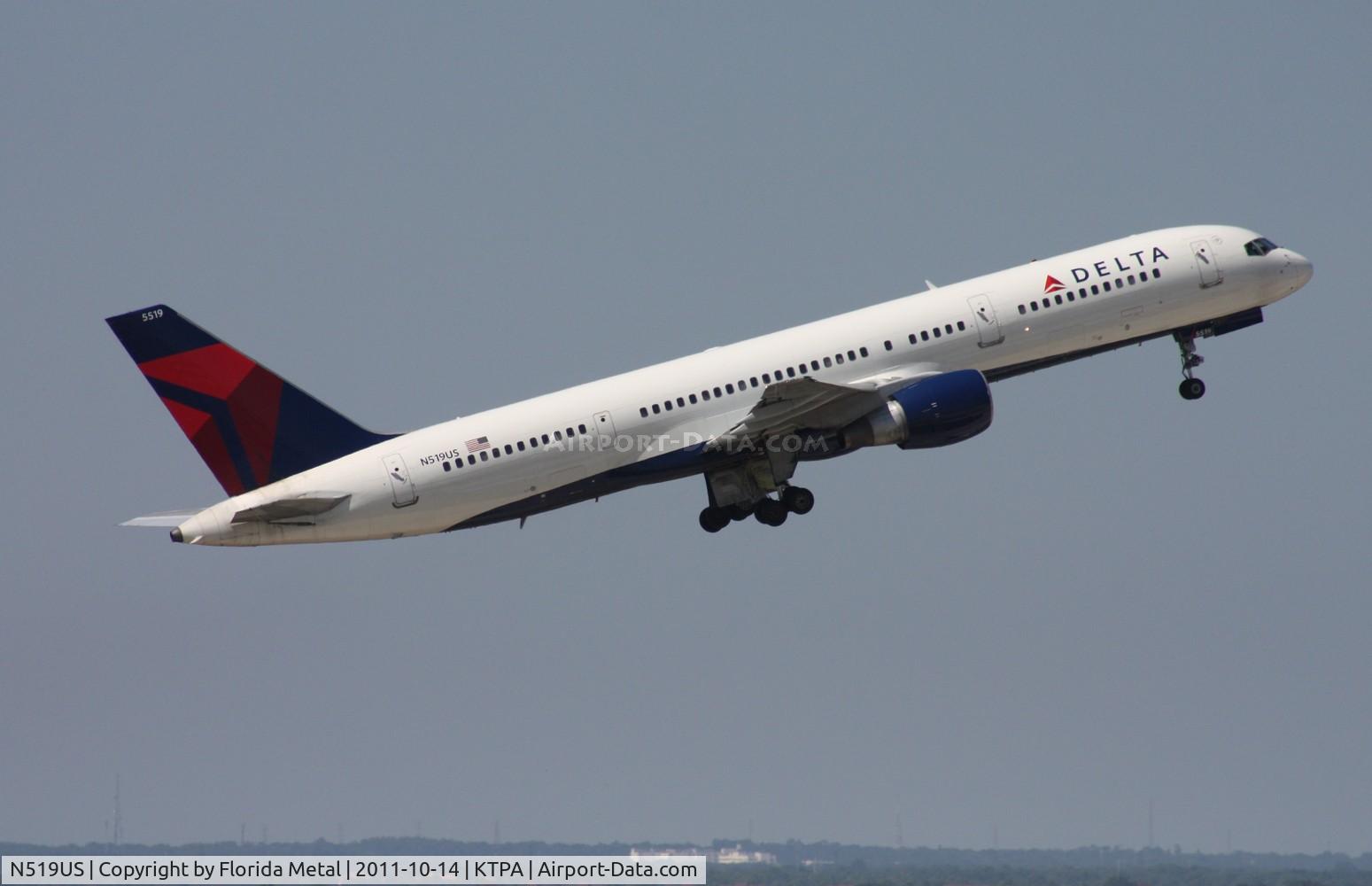 N519US, 1986 Boeing 757-251 C/N 23207, TPA 2011