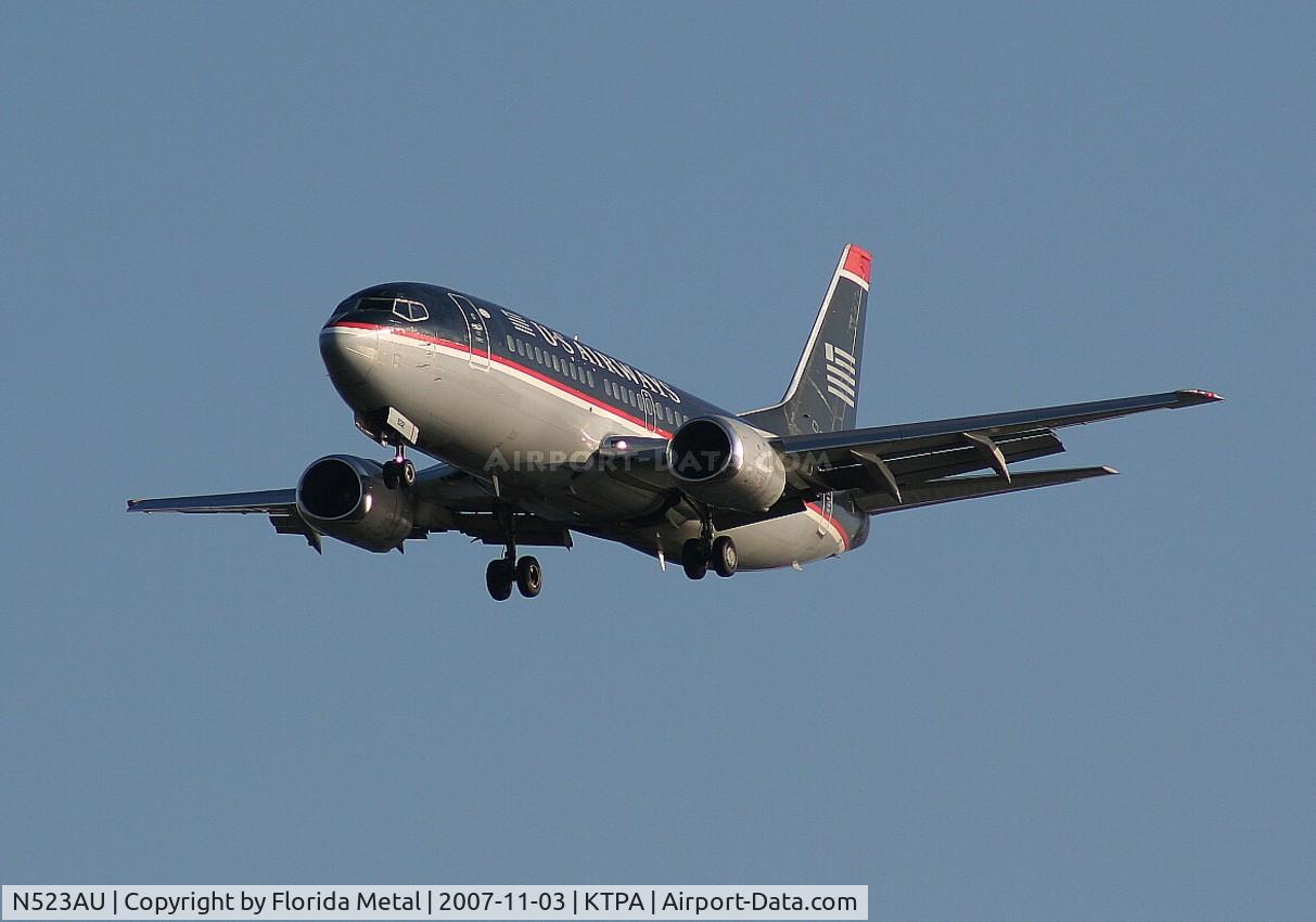 N523AU, 1988 Boeing 737-3B7 C/N 23858, TPA 2007