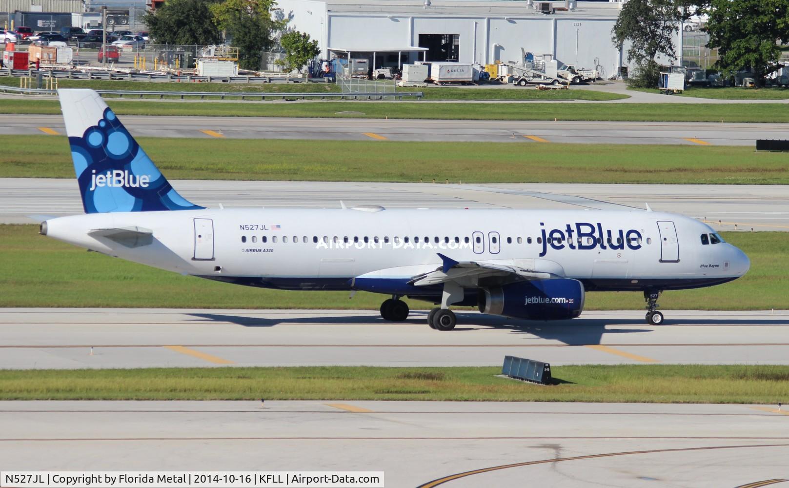 N527JL, 2001 Airbus A320-232 C/N 1557, FLL 2014