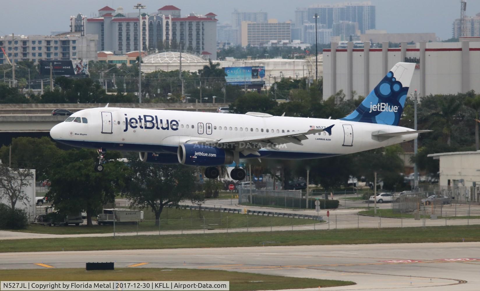 N527JL, 2001 Airbus A320-232 C/N 1557, FLL 2017