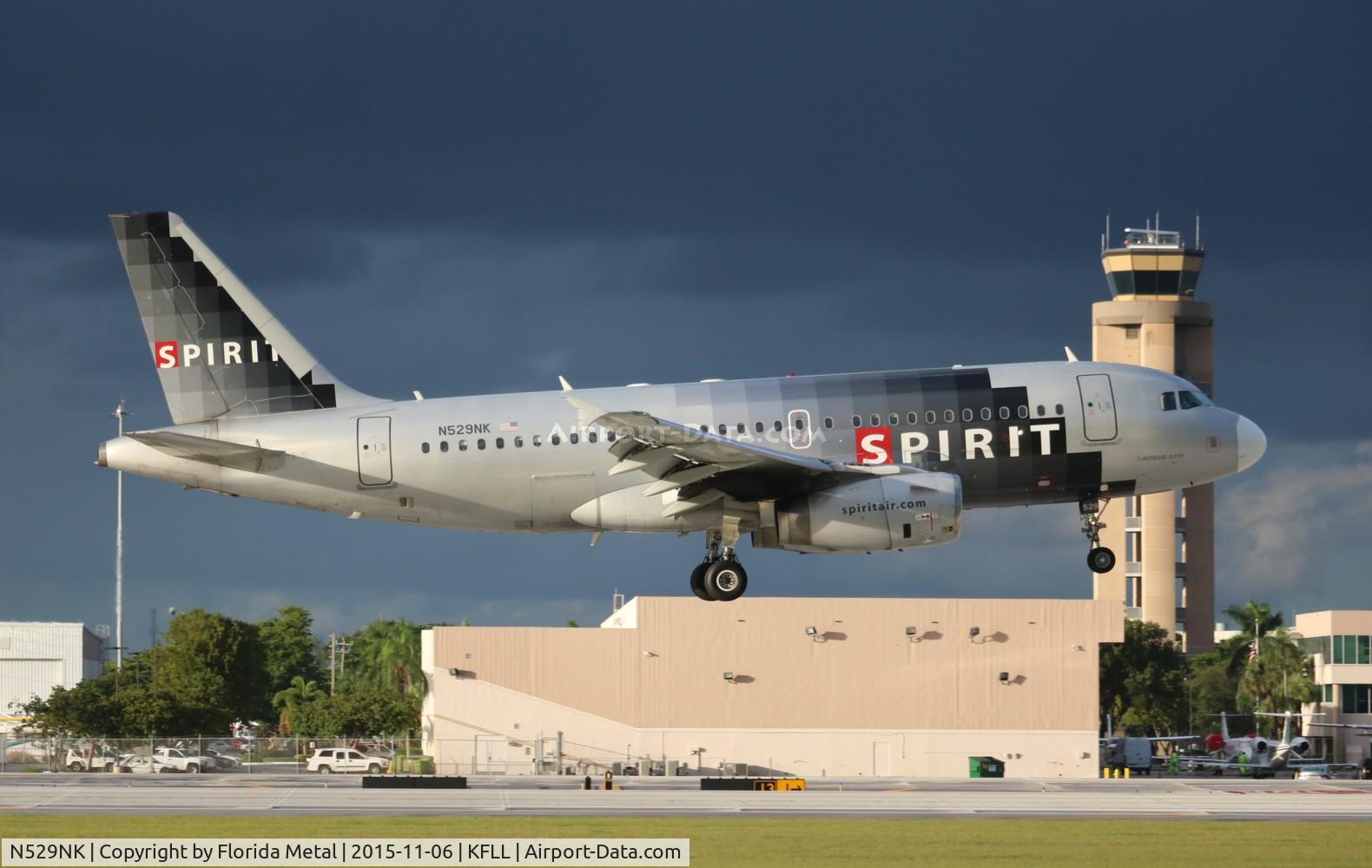 N529NK, 2007 Airbus A319-132 C/N 3007, FLL 2015