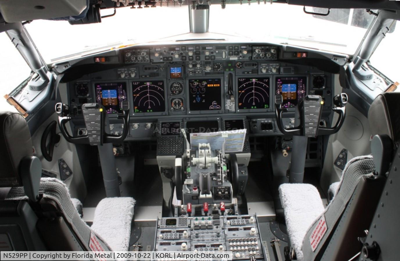 N529PP, 2007 Boeing 737-7HJ C/N 36756, NBAA 2009