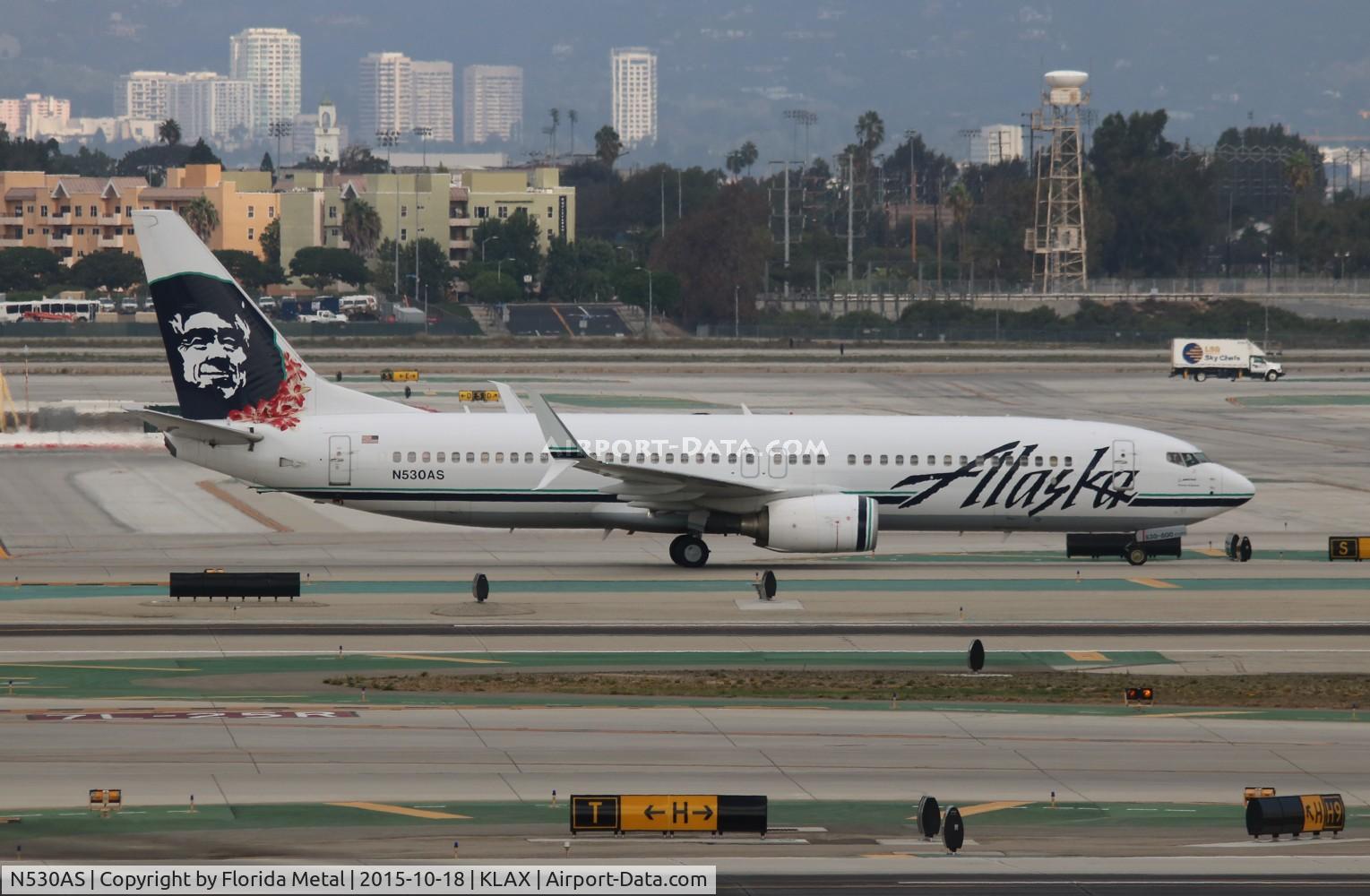 N530AS, 2010 Boeing 737-890 C/N 36578, LAX 2015