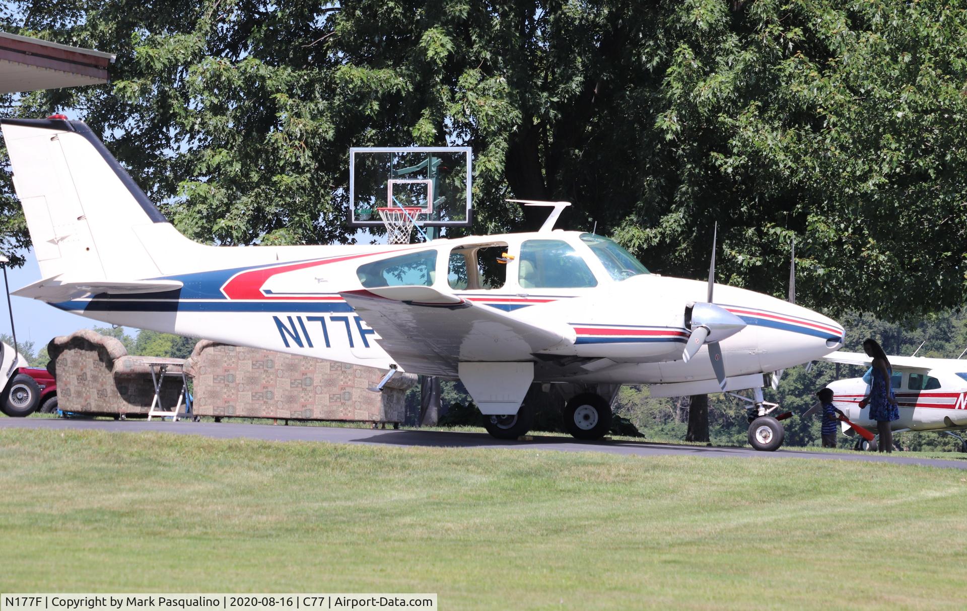 N177F, 1964 Beech 95-B55 (T42A) Baron C/N TC-587, Beech B55