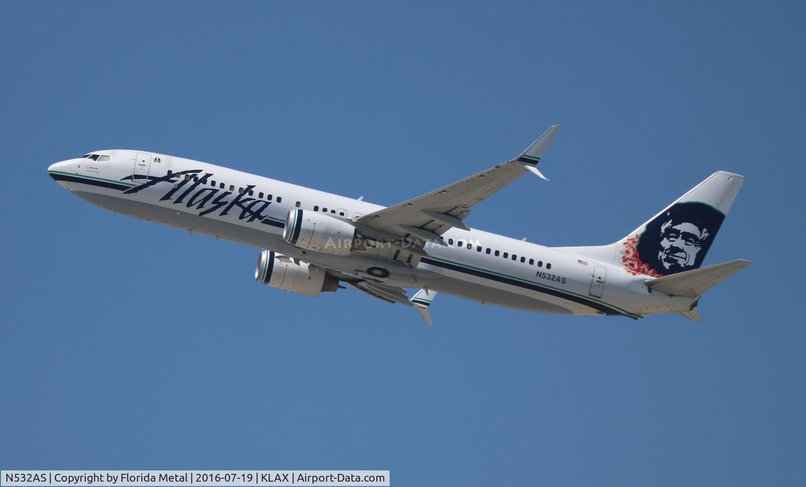 N532AS, 2010 Boeing 737-890 C/N 36346, LAX 2016