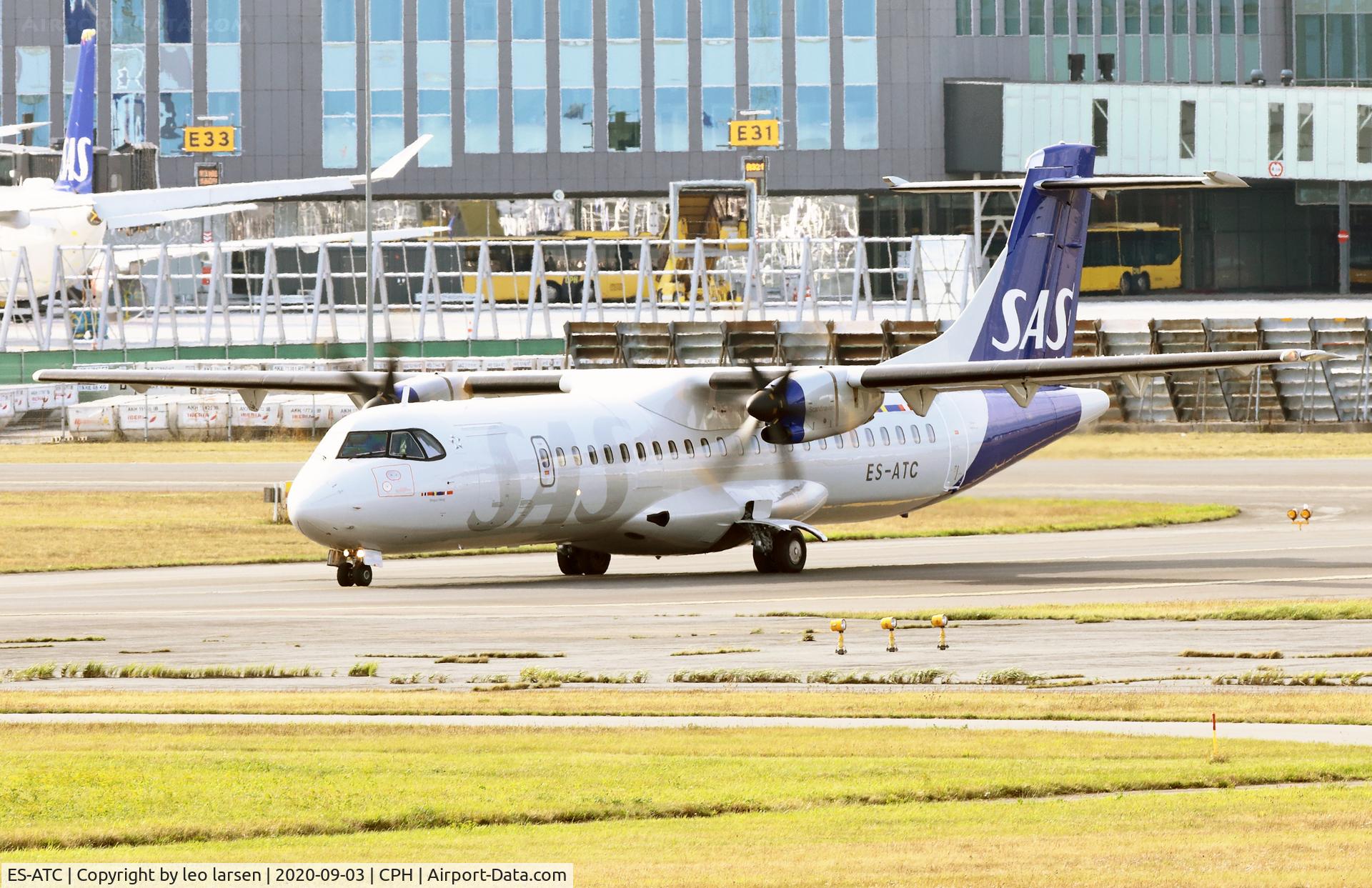 ES-ATC, 2014 ATR 72-212A C/N 1164, Copenhagen 3.9.2020 in new SAS Colour.