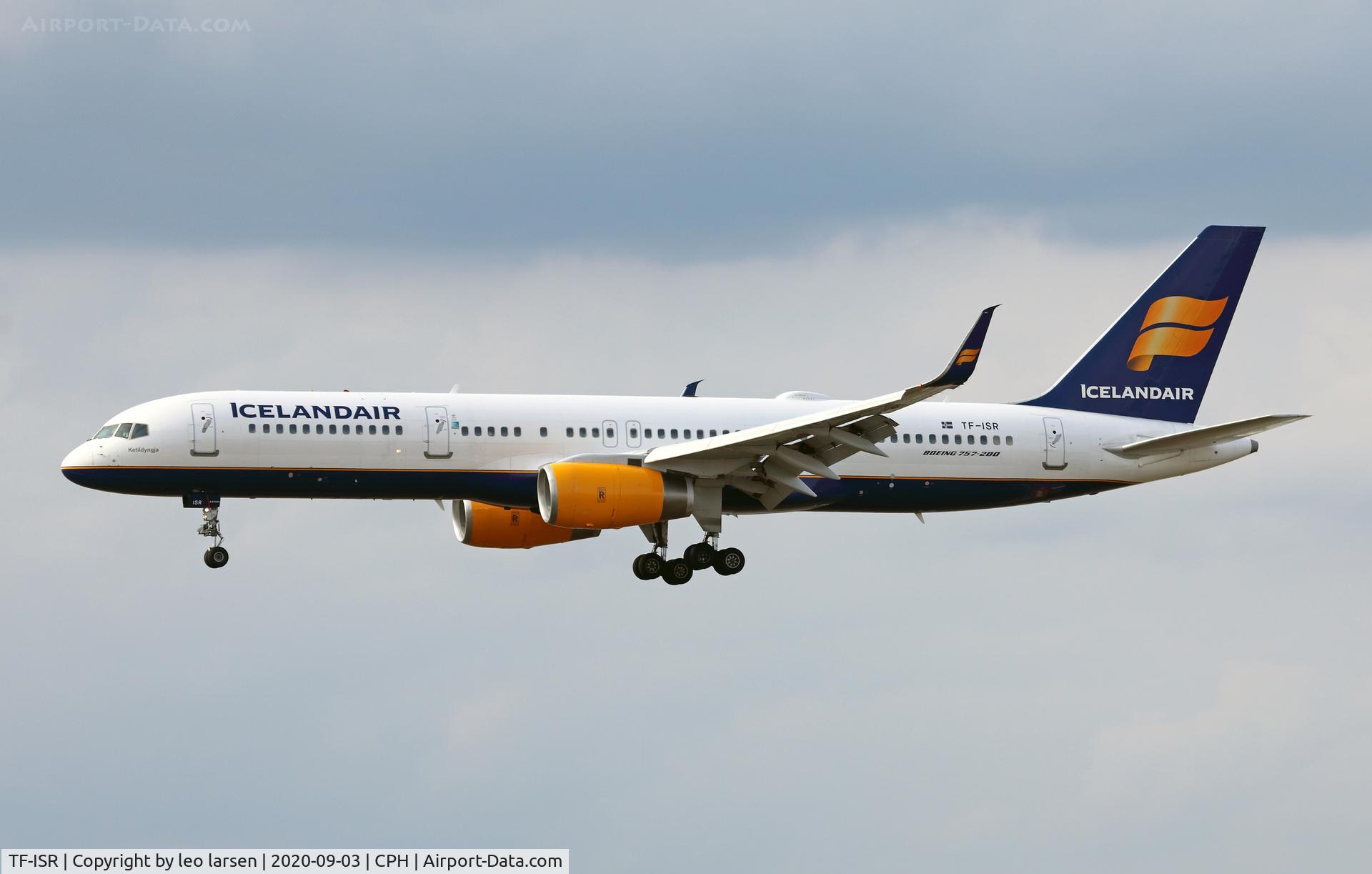 TF-ISR, 1999 Boeing 757-256 C/N 26248, Copenhagen 3.9.2020