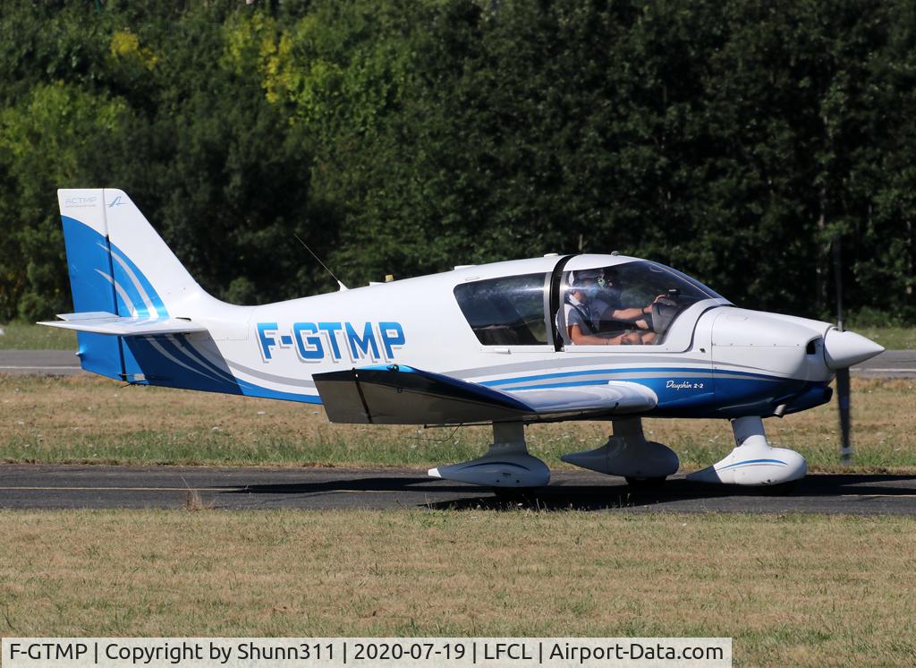 F-GTMP, Robin DR-400-120 Dauphin 2+2 C/N 2444, Taxiing for a new flight... new c/s with same airclub since nombered years.