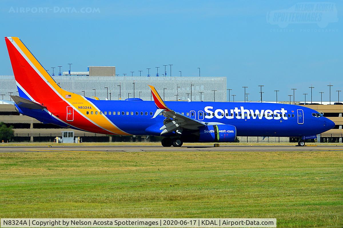 N8324A, 2012 Boeing 737-8H4 C/N 35966, KDAL (06/17/2020)