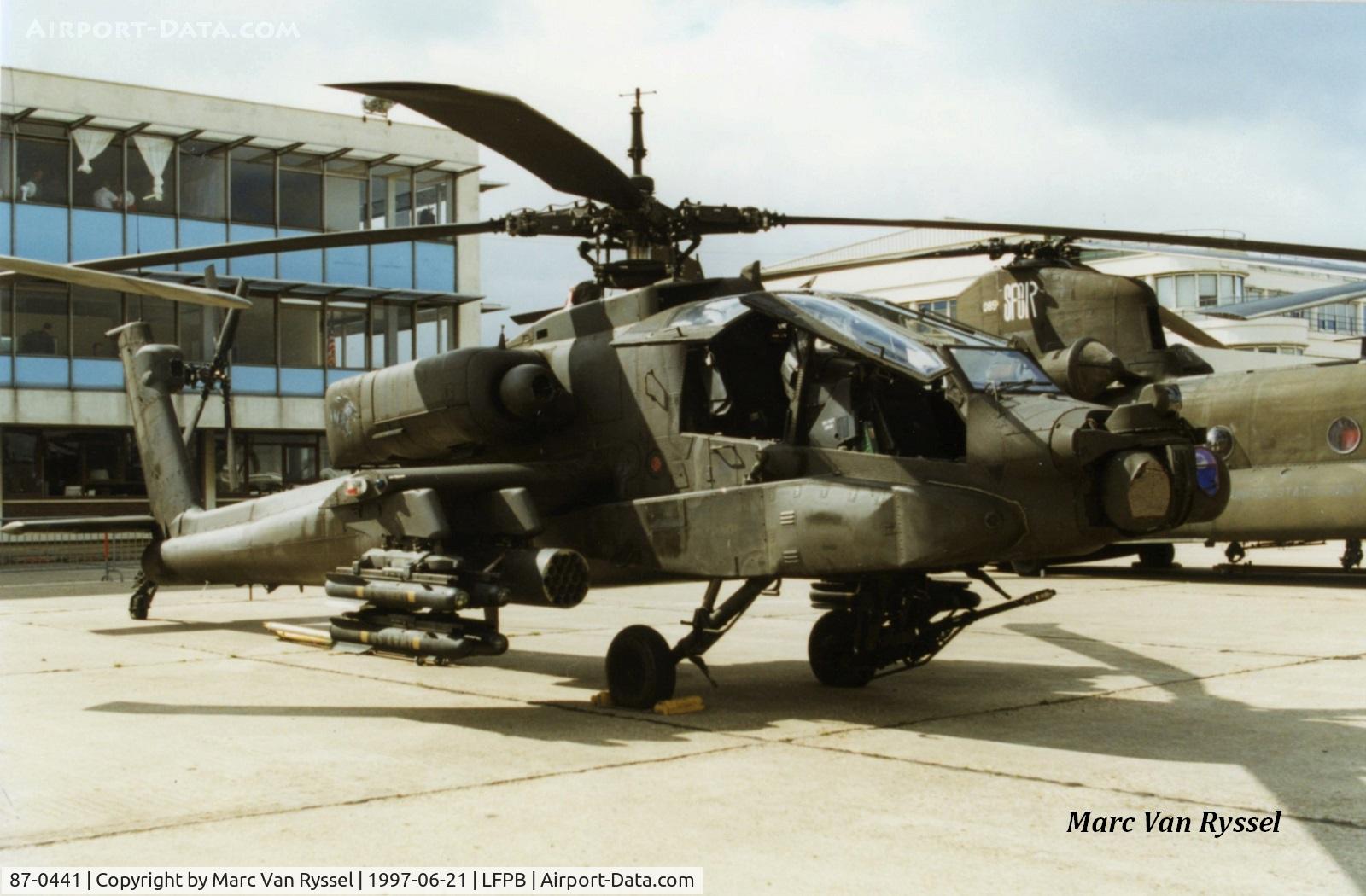 87-0441, 1987 McDonnell Douglas AH-64A Apache C/N PV-460, Paris Air Show 1997. Later converted to AH-64D  00-5230.