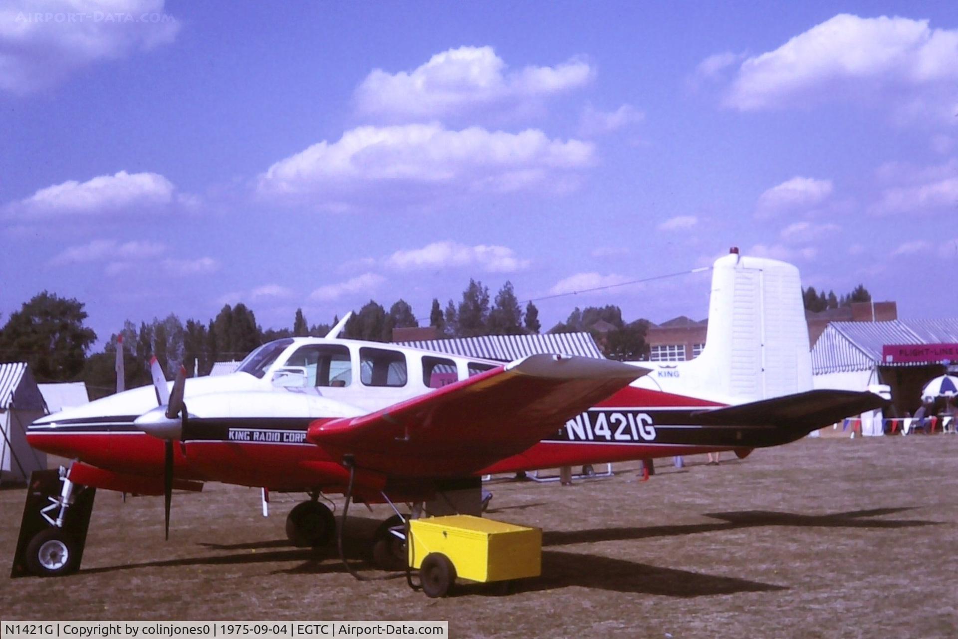 N1421G, 1962 Beech D50E Twin Bonanza C/N DH-333, A visitor the the 1975 