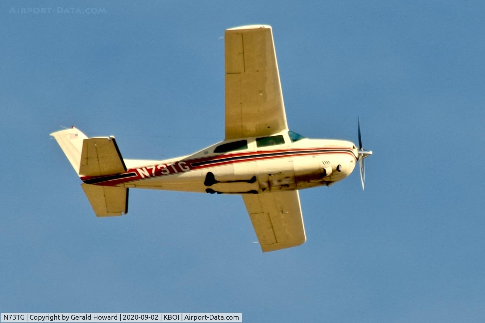 N73TG, 1976 Cessna T210M Turbo Centurion C/N 21061652, Departing BOI.