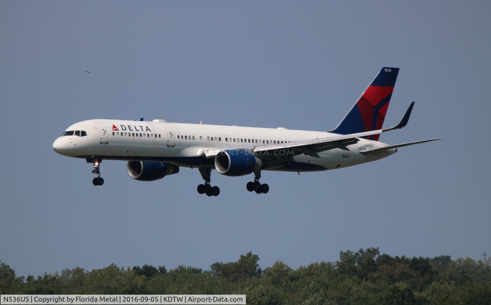 N536US, 1995 Boeing 757-251 C/N 26483, DTW 2016