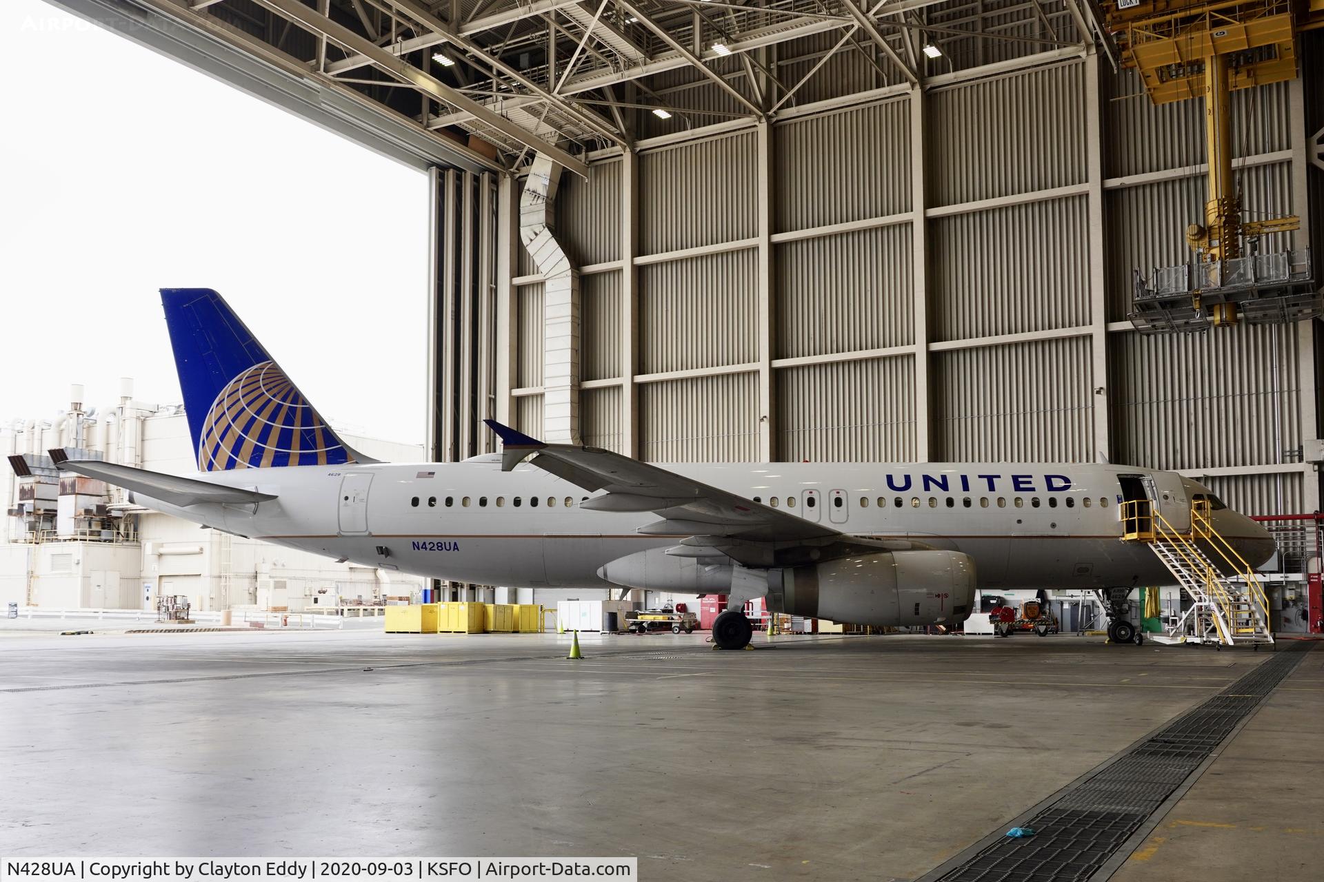 N428UA, 1995 Airbus A320-232 C/N 523, SFO 2020.