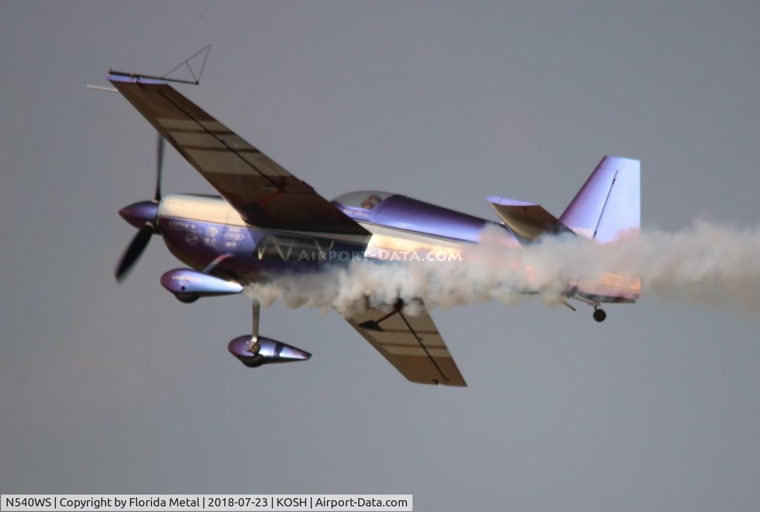 N540WS, 2002 Zivko Edge 540 C/N 0032, OSH 2018