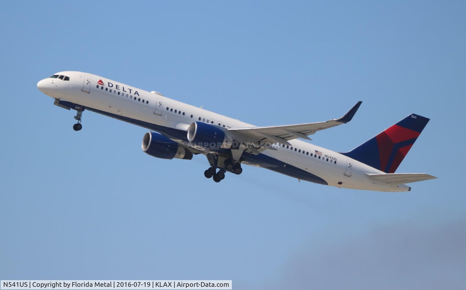 N541US, 1996 Boeing 757-251 C/N 26488, LAX 2016