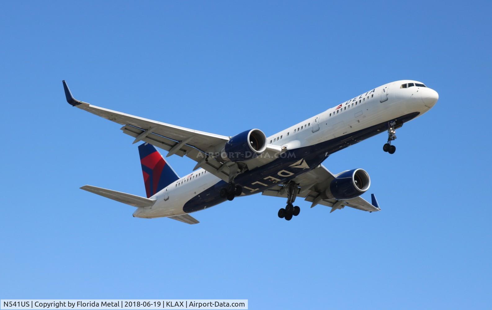 N541US, 1996 Boeing 757-251 C/N 26488, LAX 2018
