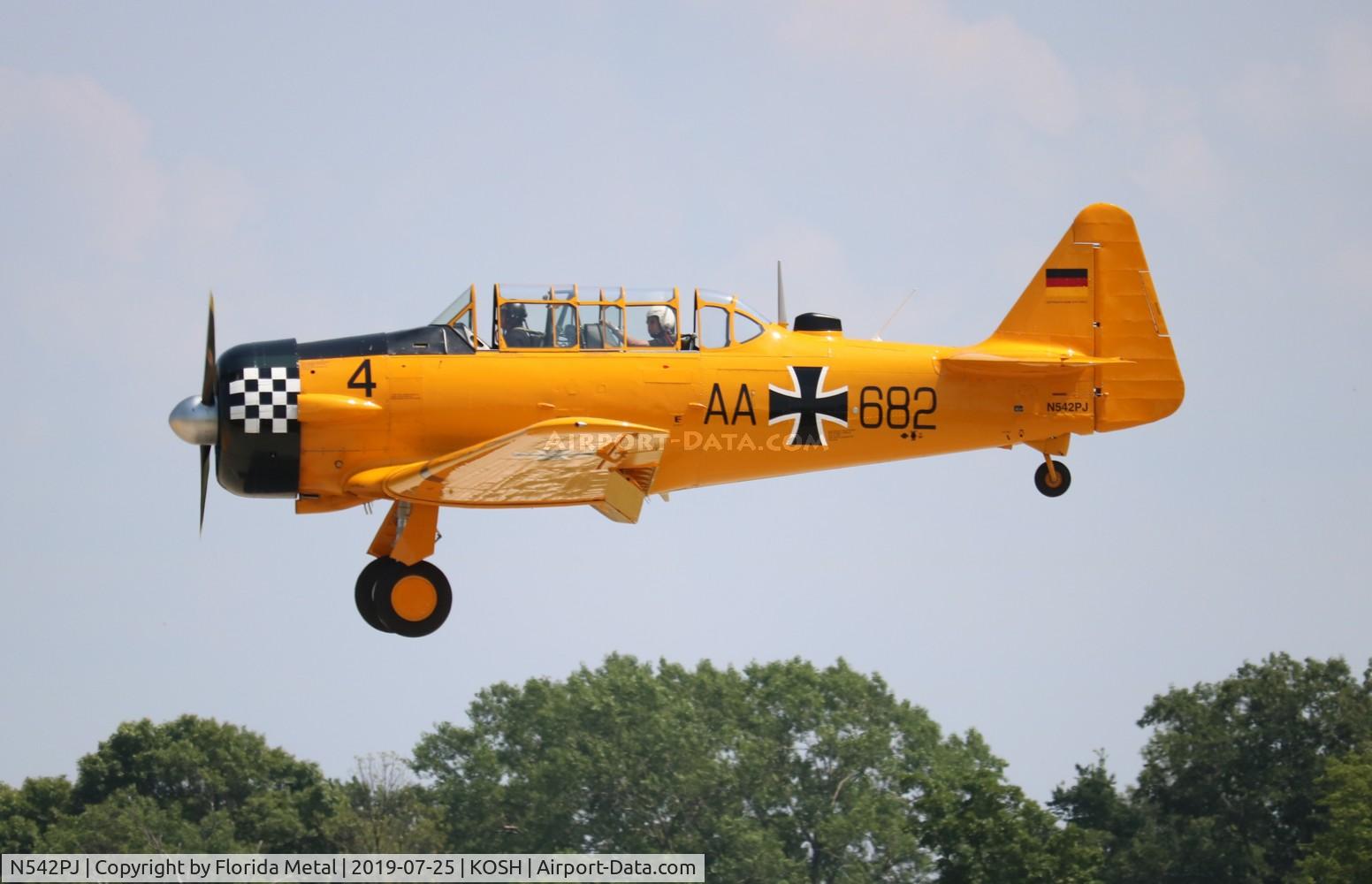N542PJ, Canadian Car & Foundry Harvard Mk.IV C/N CCF-4-542, OSH 2019