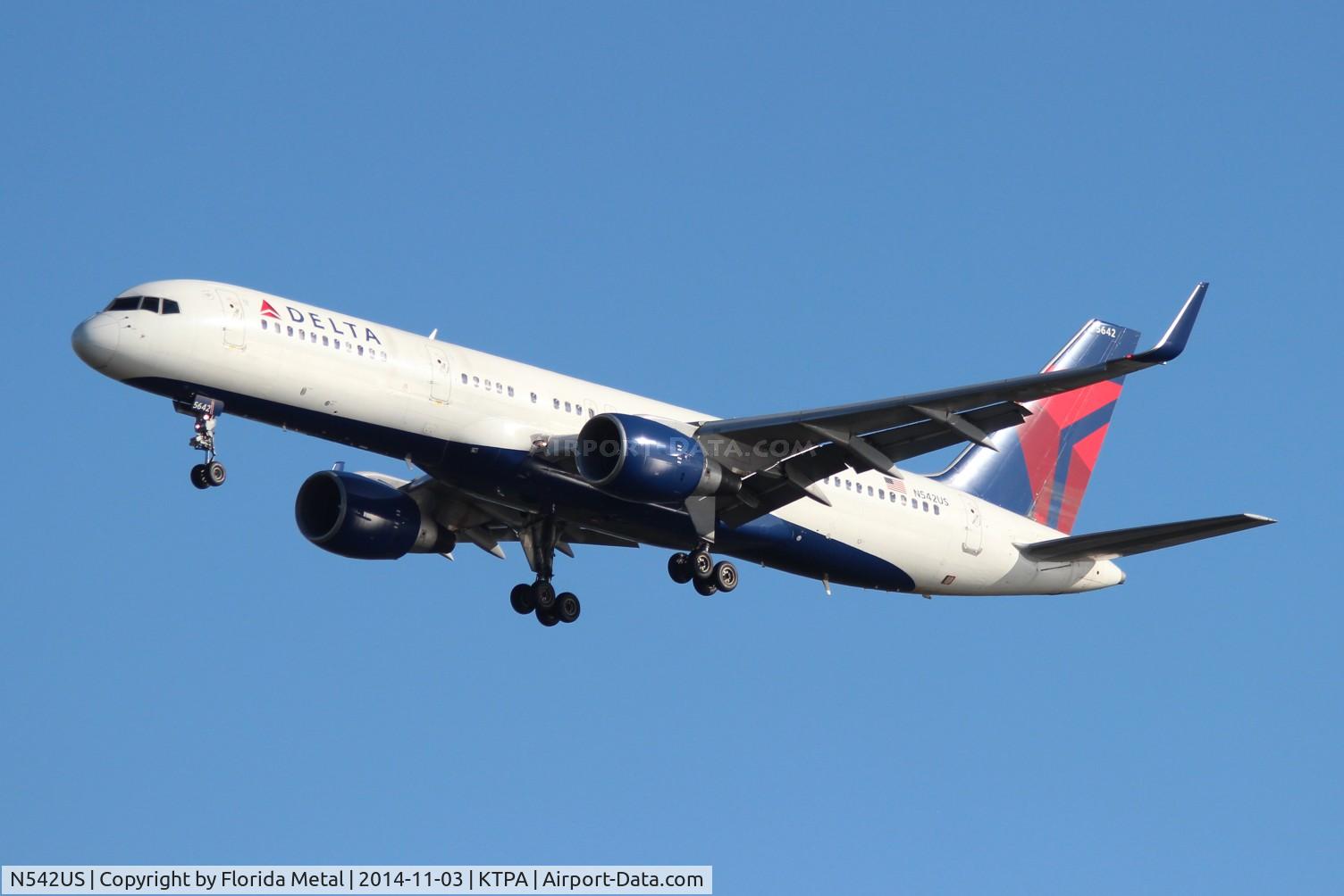 N542US, 1996 Boeing 757-251 C/N 26489, TPA 2014